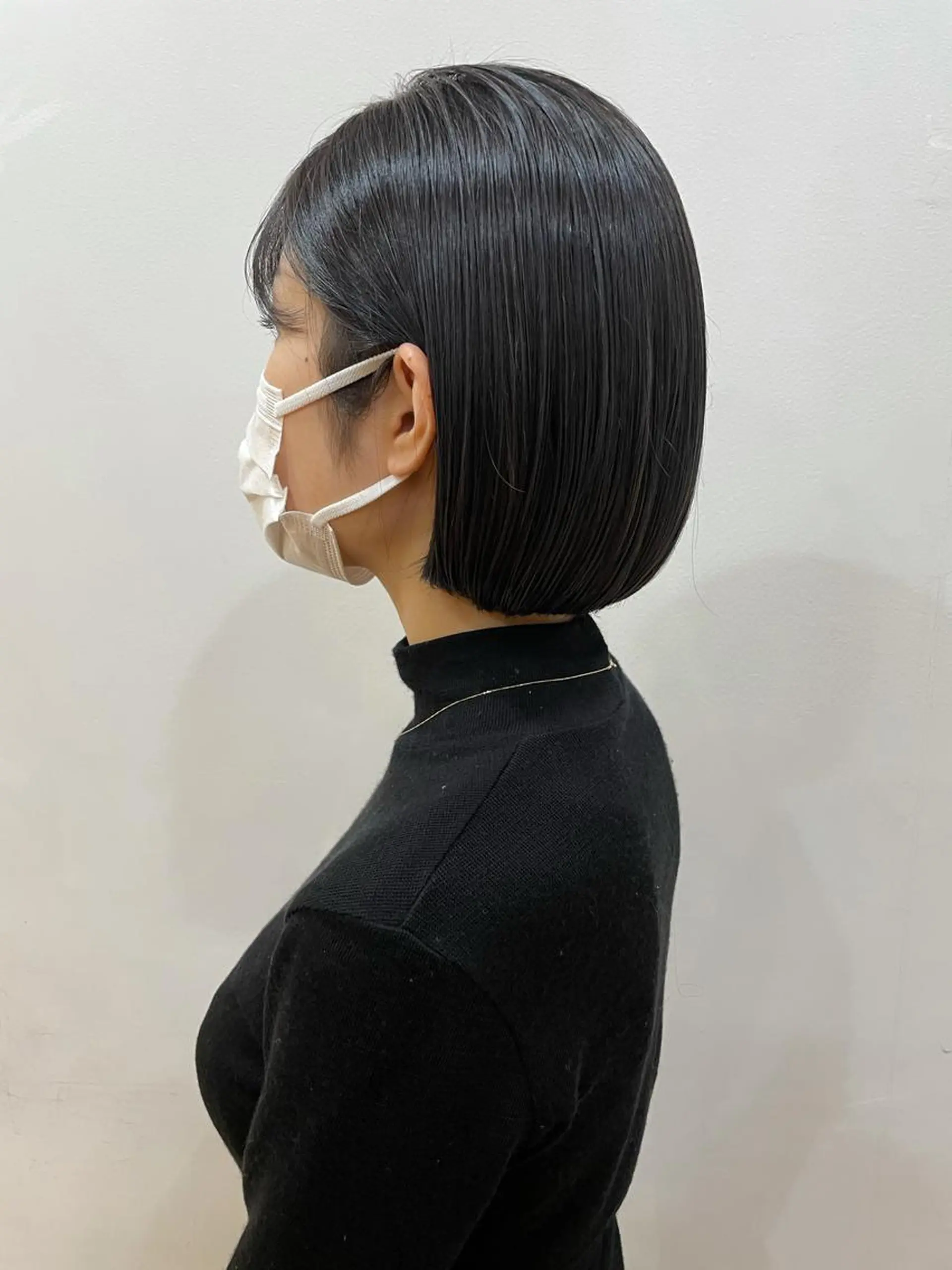 ショート カラー あずまぐち めぐみのヘアスタイル