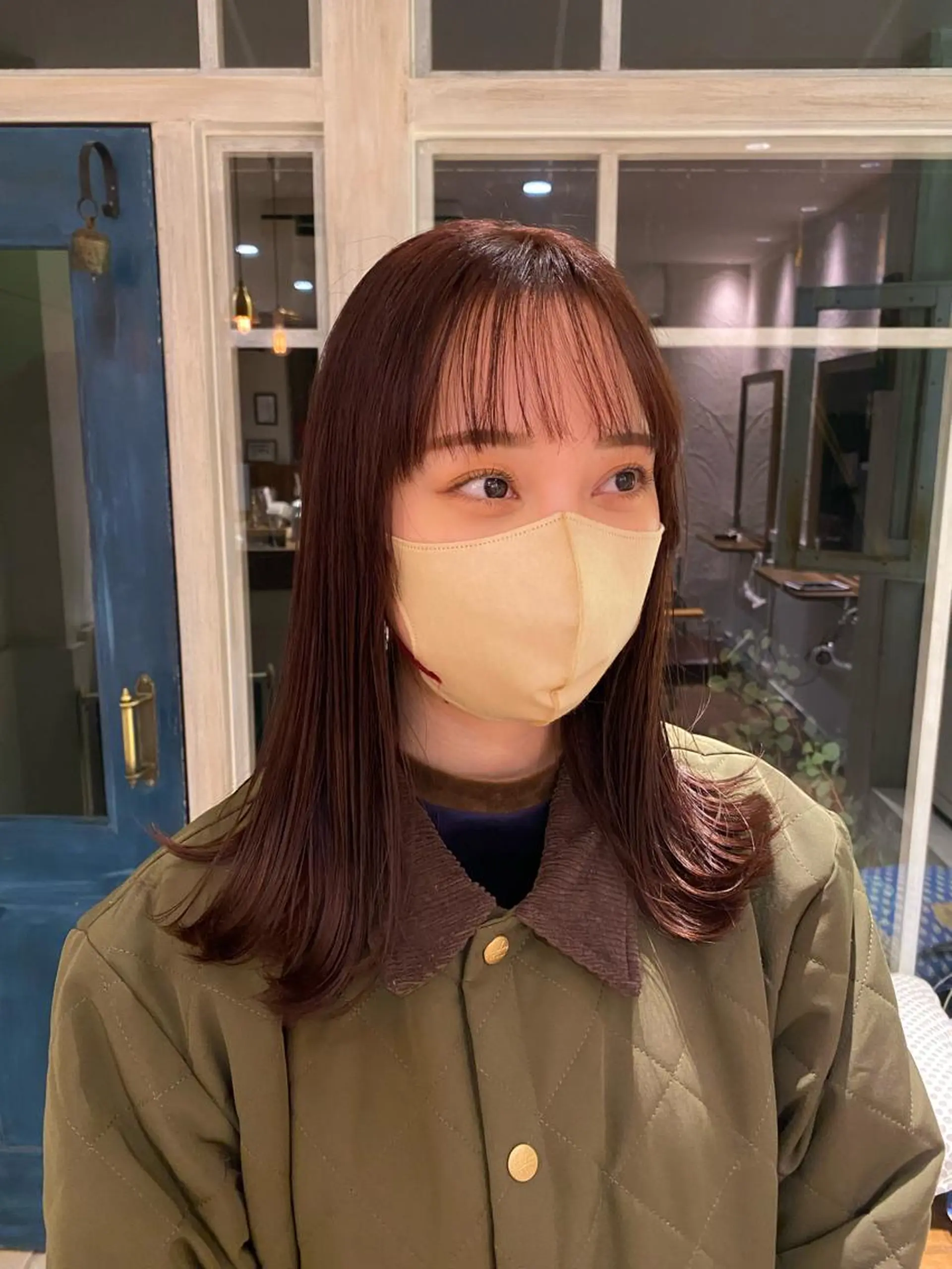 カラー Manaka🟤 今泉　Musiiikのヘアスタイル