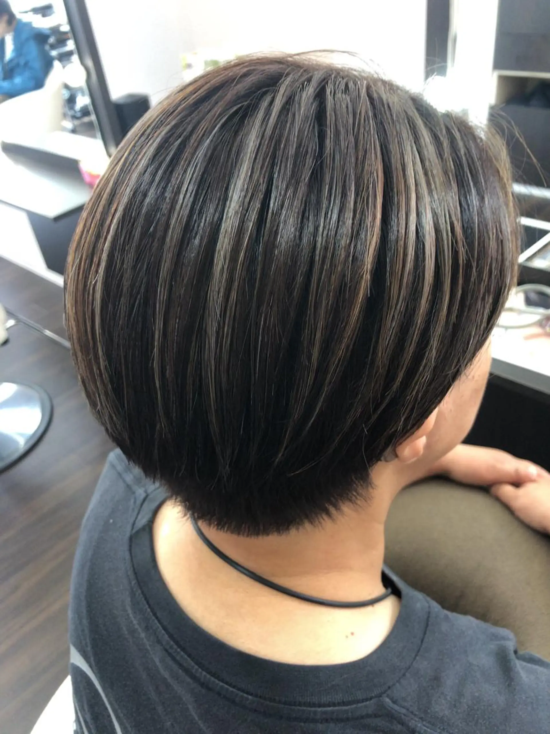 ショート ハイライト 髪質改善FORMA 💫S.Katohのヘアスタイル