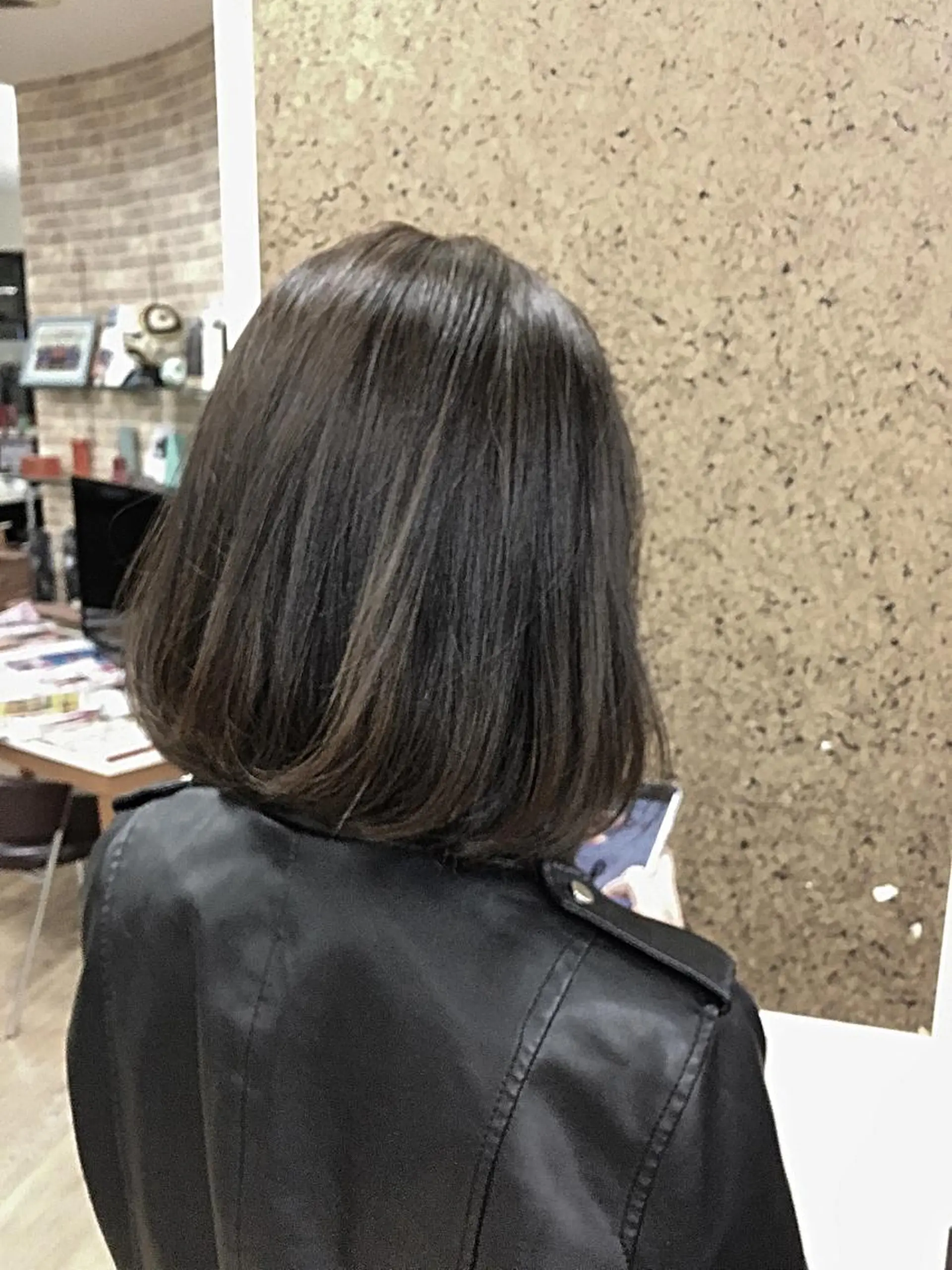 ショート カラー アッシュ ダークアッシュ 【t.a.g（タグ）】所属・ノンダメージ髪質改善 カラー💎/KURAのヘアスタイル