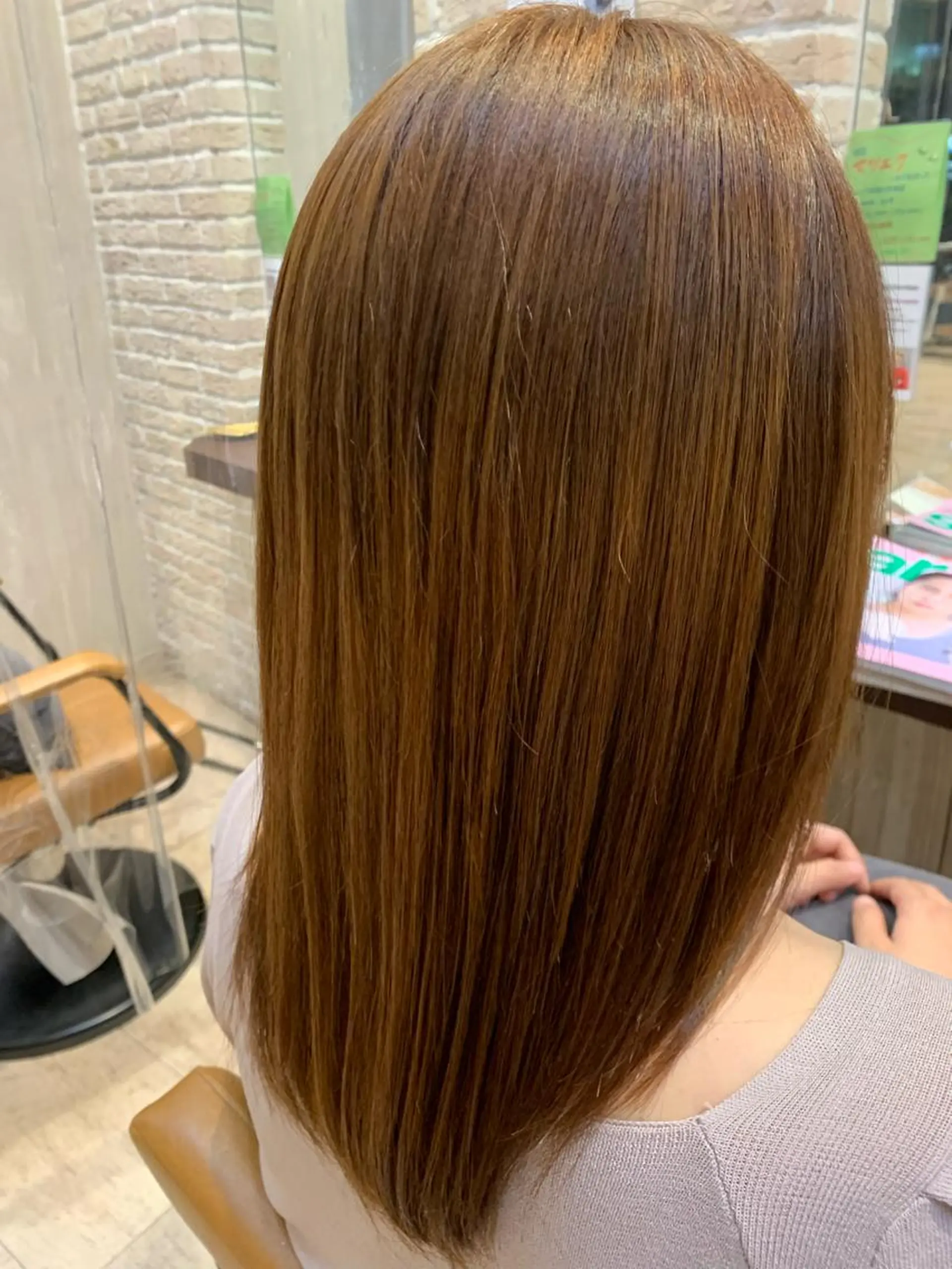 カラー ブラウンカラー オレンジ オレンジブラウン ヘアカラー Rina🪄 韓国風レイヤーcutのヘアスタイル