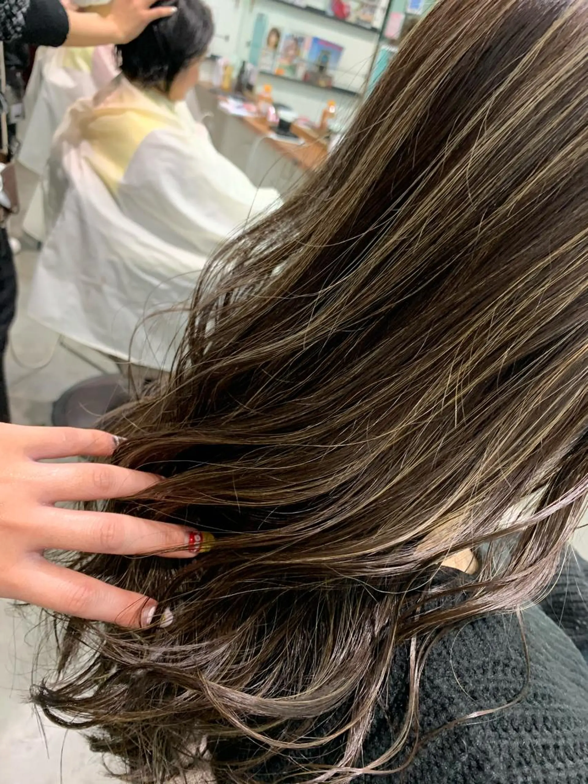 ロング カラー ヘアアレンジ 指名支持率NO.1 スタイリストのヘアスタイル