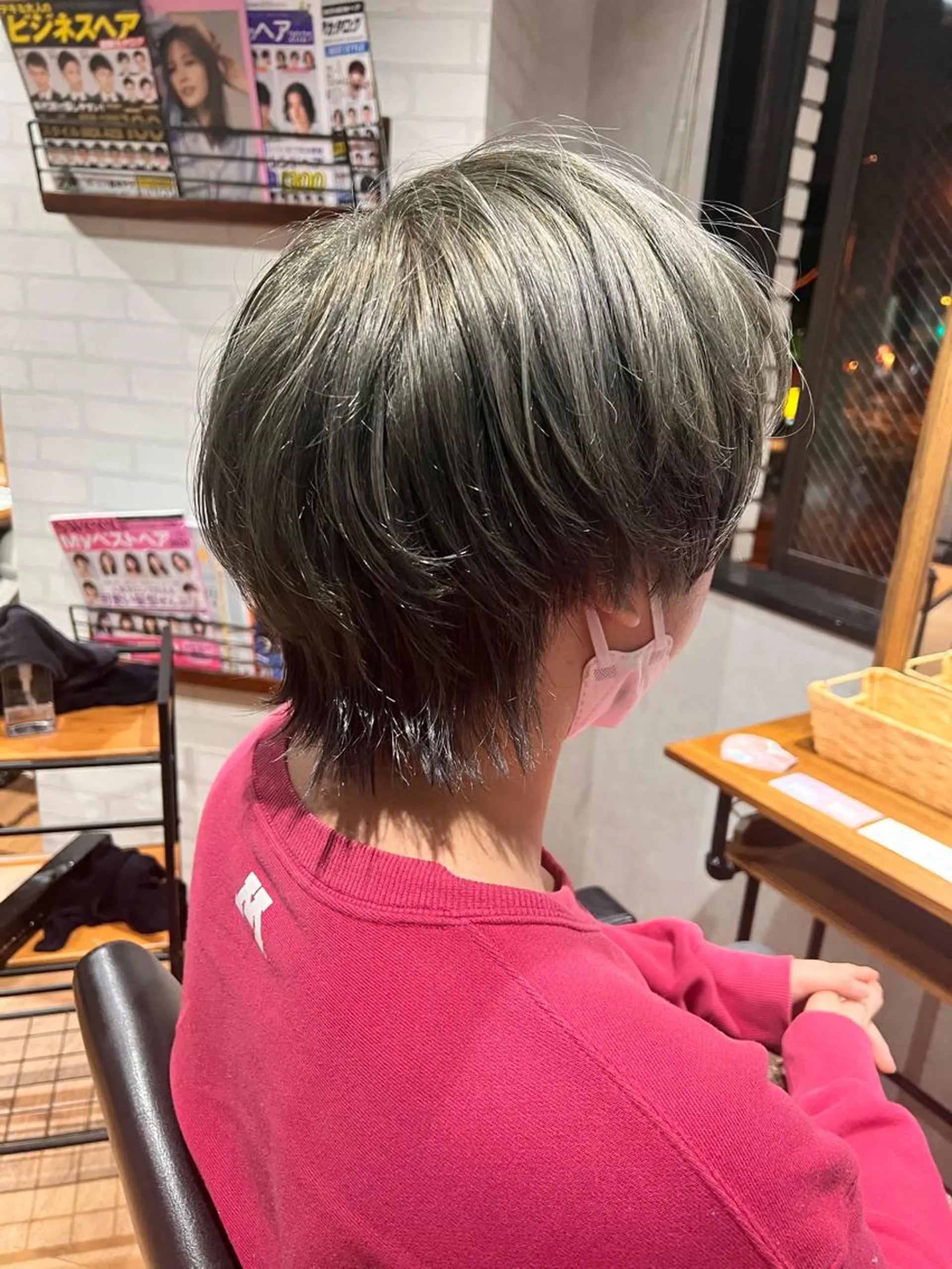 ショート カラー メンズ メンズブリーチ マッシュウルフ マッシュ メンズウルフカット ブリーチ カット ヘアカラー メンズ特化☝️添田 好恵のヘアスタイル