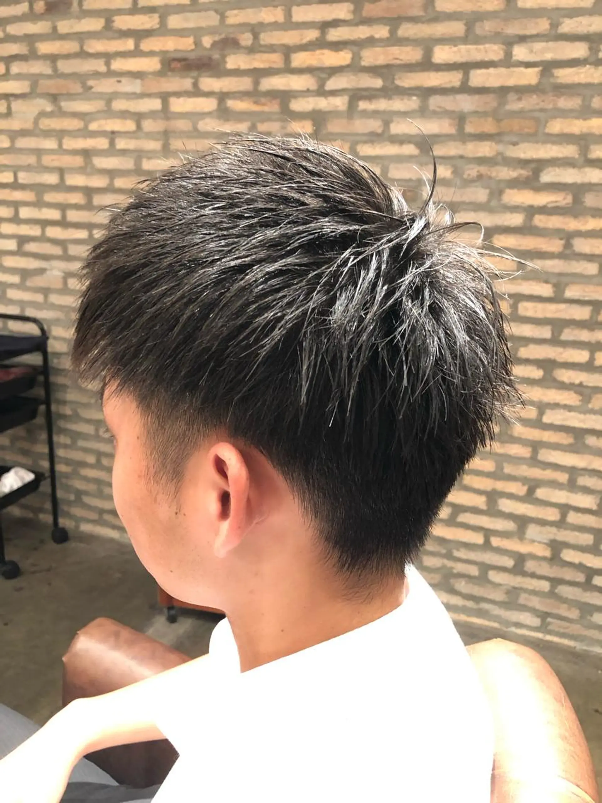 メンズ ビジネス 刈り上げ 韓国風カット/ 髪質改善 黒崎のヘアスタイル