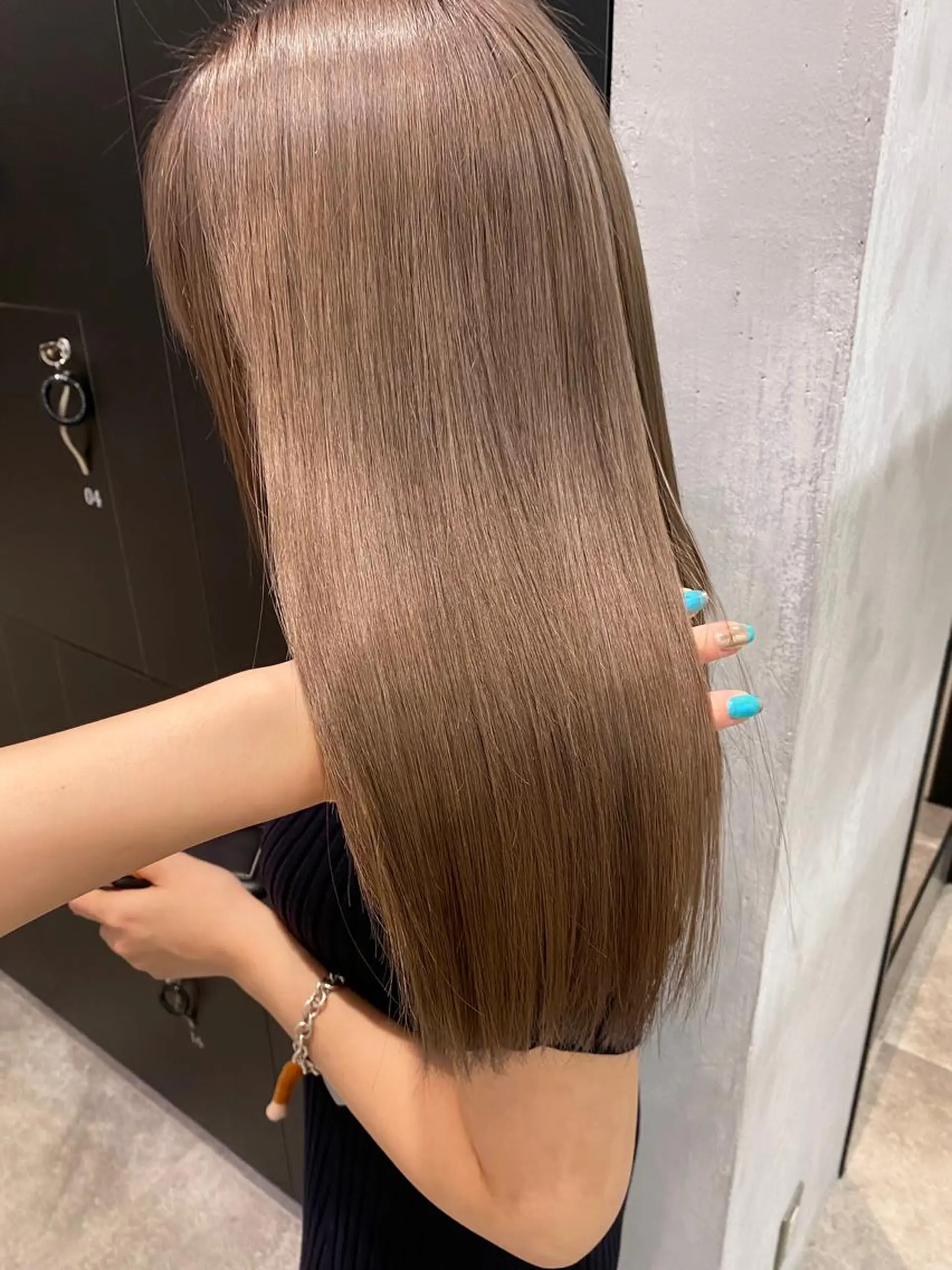 ロング カラー 韓国ヘア🇰🇷 トヨキトキコのヘアスタイル