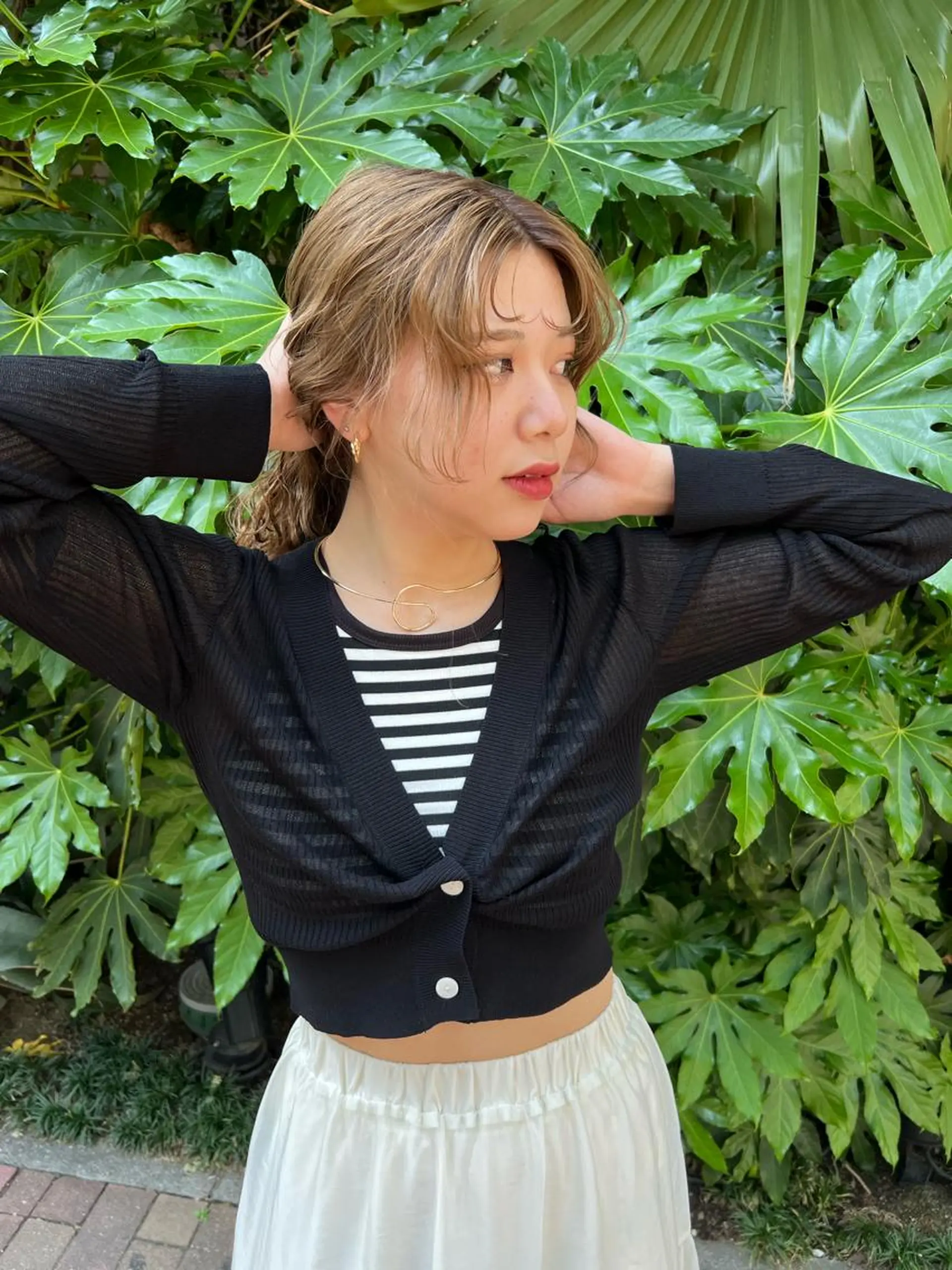 ロング ヘアカラー maya レイヤーカットのヘアスタイル