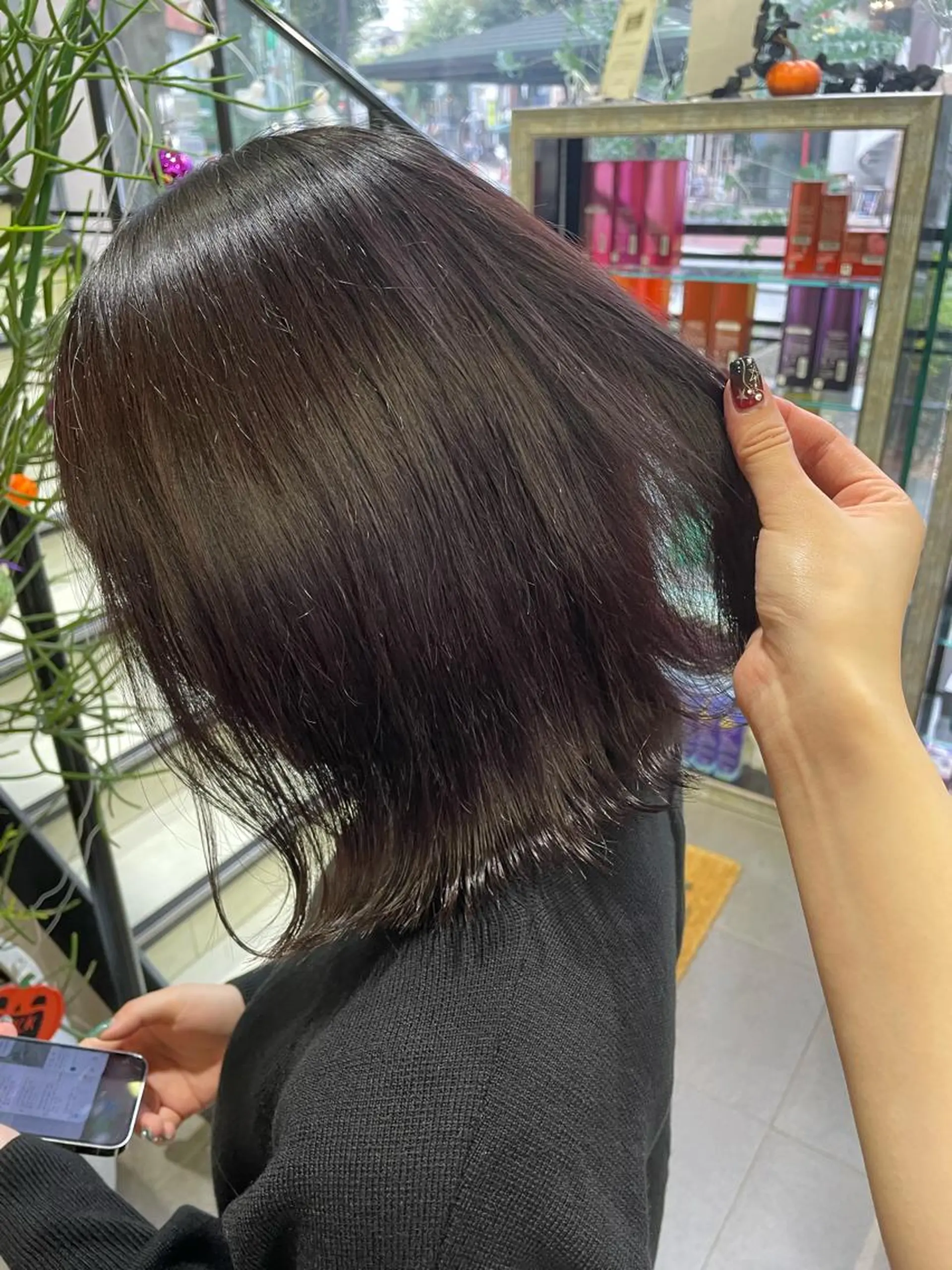 ミディアム カラー 【 ﾈｲﾘｽﾄ&ｱｲ ﾘｽﾄ】キヨカのネイルデザイン