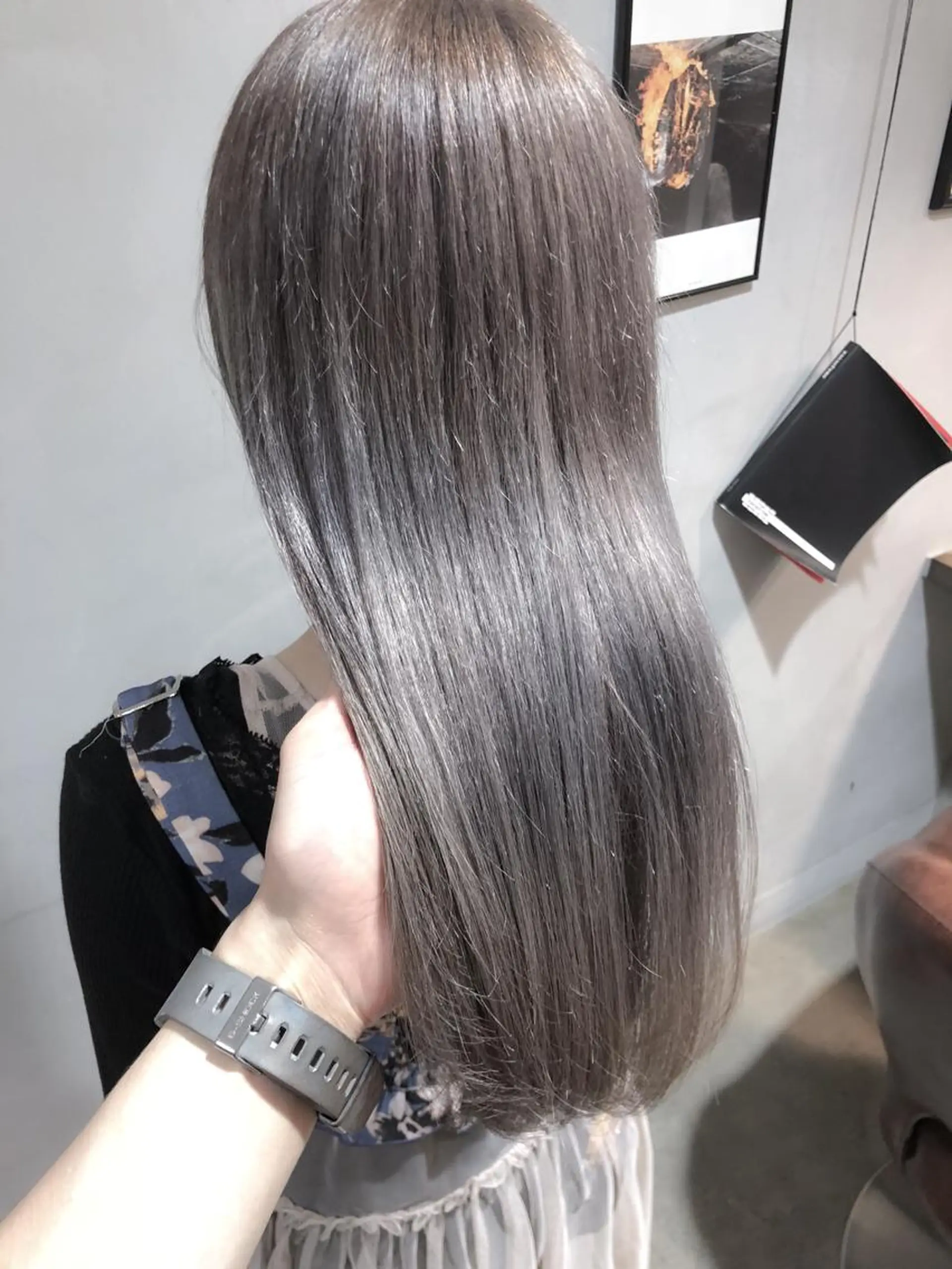 セミロング みつゆ 表参道/原宿のヘアスタイル