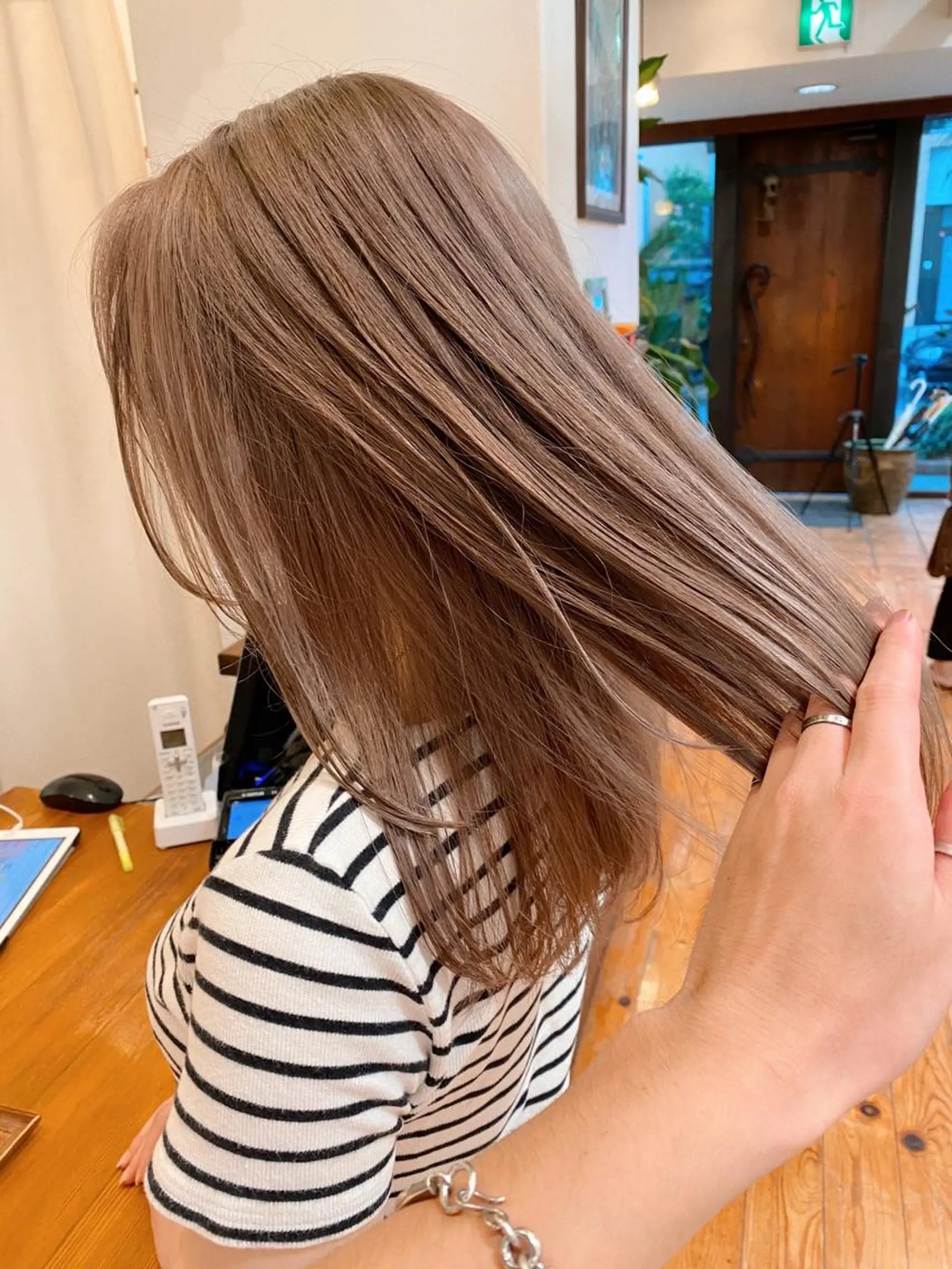 ミディアム カラー メンズカット特化柏駅 徒歩3分LOUのヘアスタイル