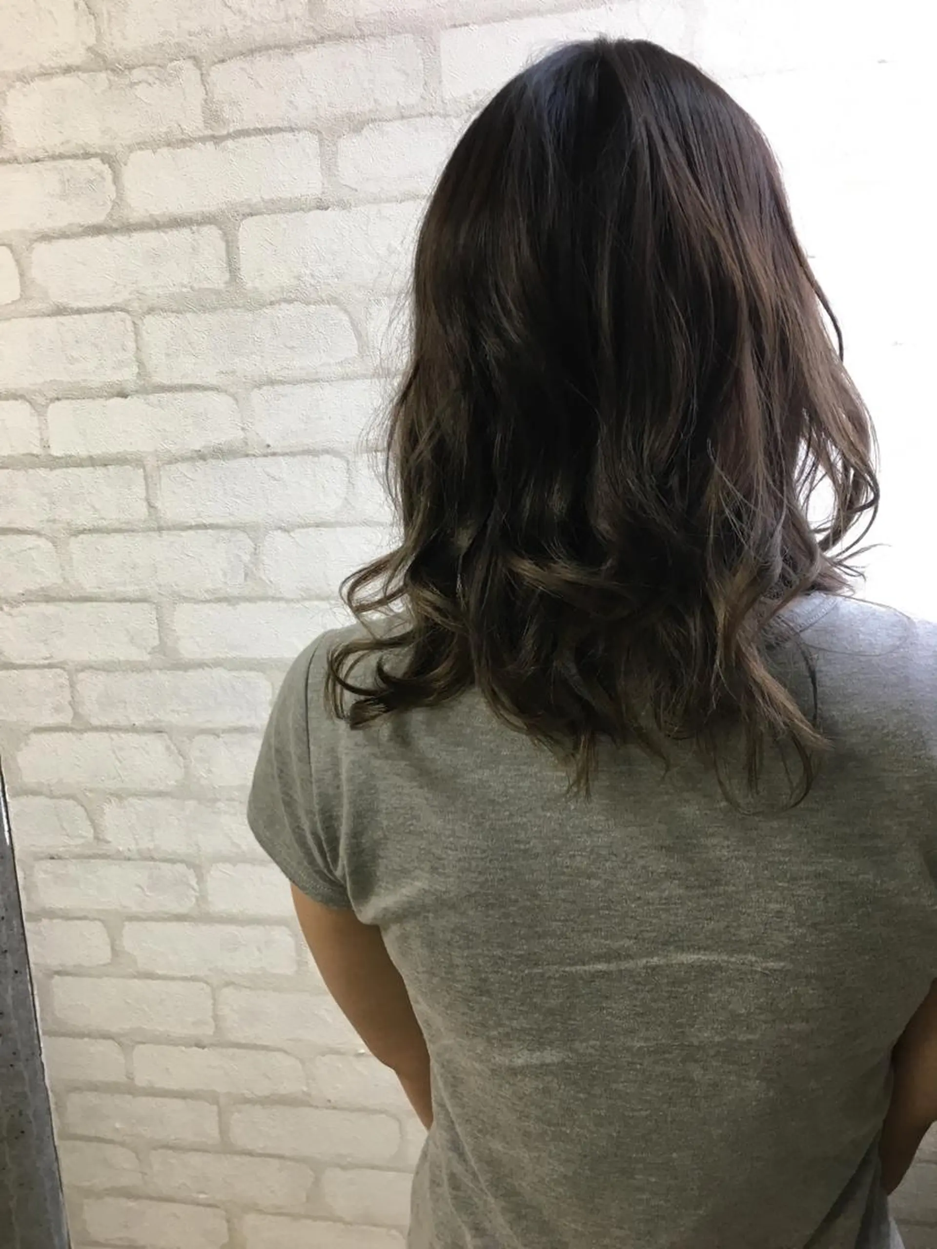 セミロング トリートメント brace 立花のヘアスタイル
