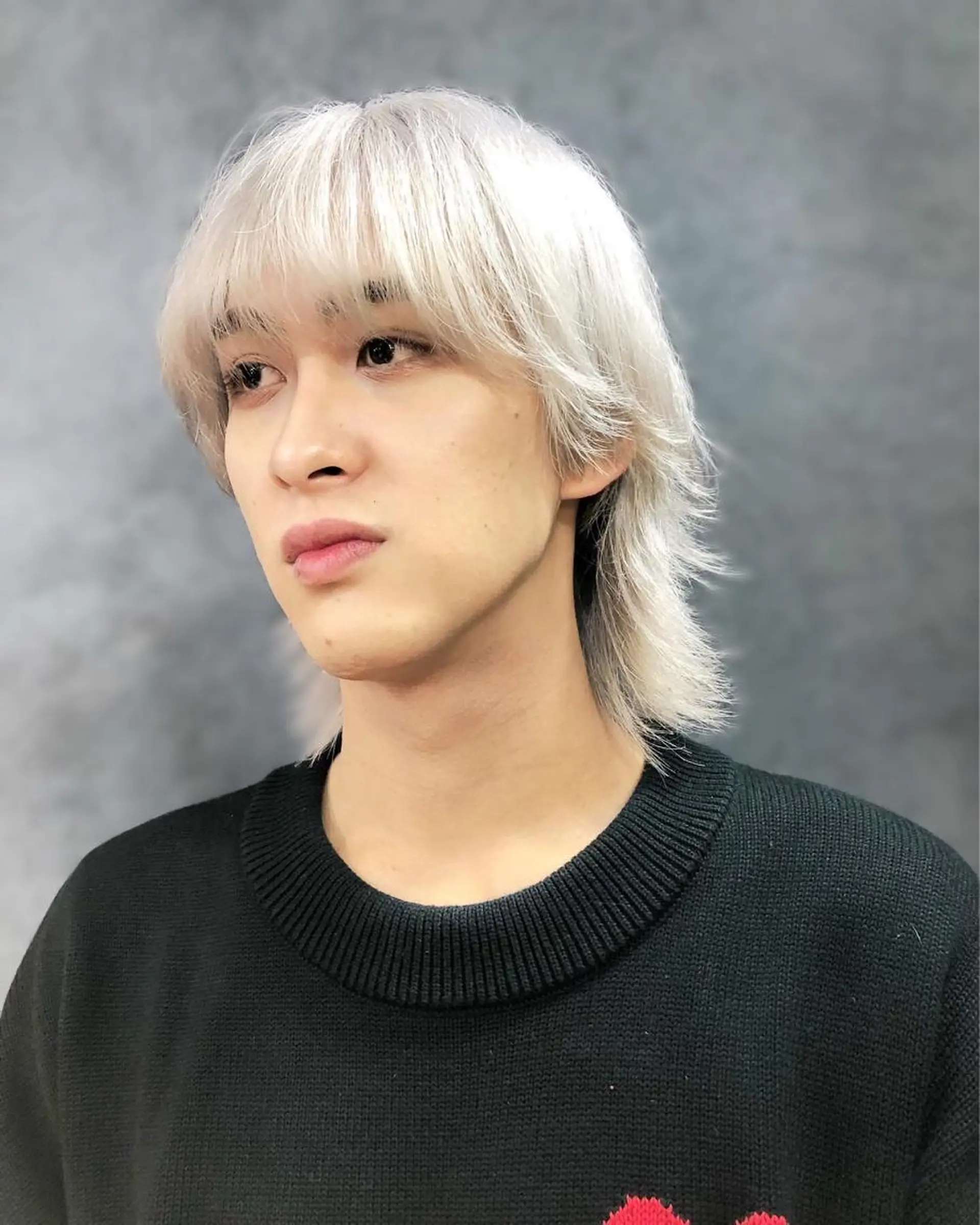 カラー ヘアアレンジ メンズ メンズブリーチ メンズウルフカット ブリーチ ケアブリーチ ウルフカット カット ヘアカラー トリートメント ヘアセット ainico+所属・メンズ特化✂️栗原 侑也のヘアスタイル