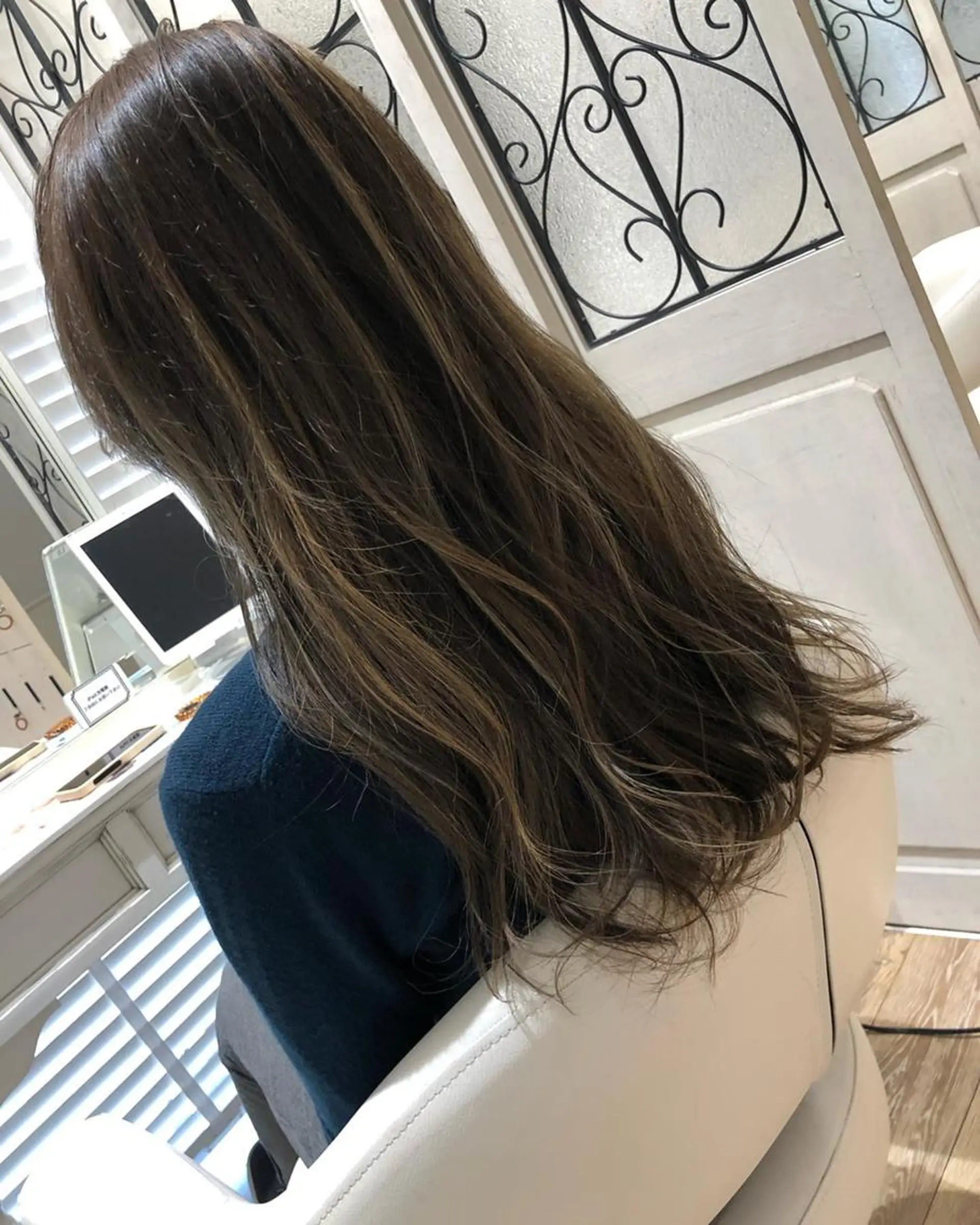 ミディアム カラー グラデーションカラー ハイライトカラー ハイライト -5歳大人ﾊｲﾗｲﾄ ✨津嘉山のヘアスタイル