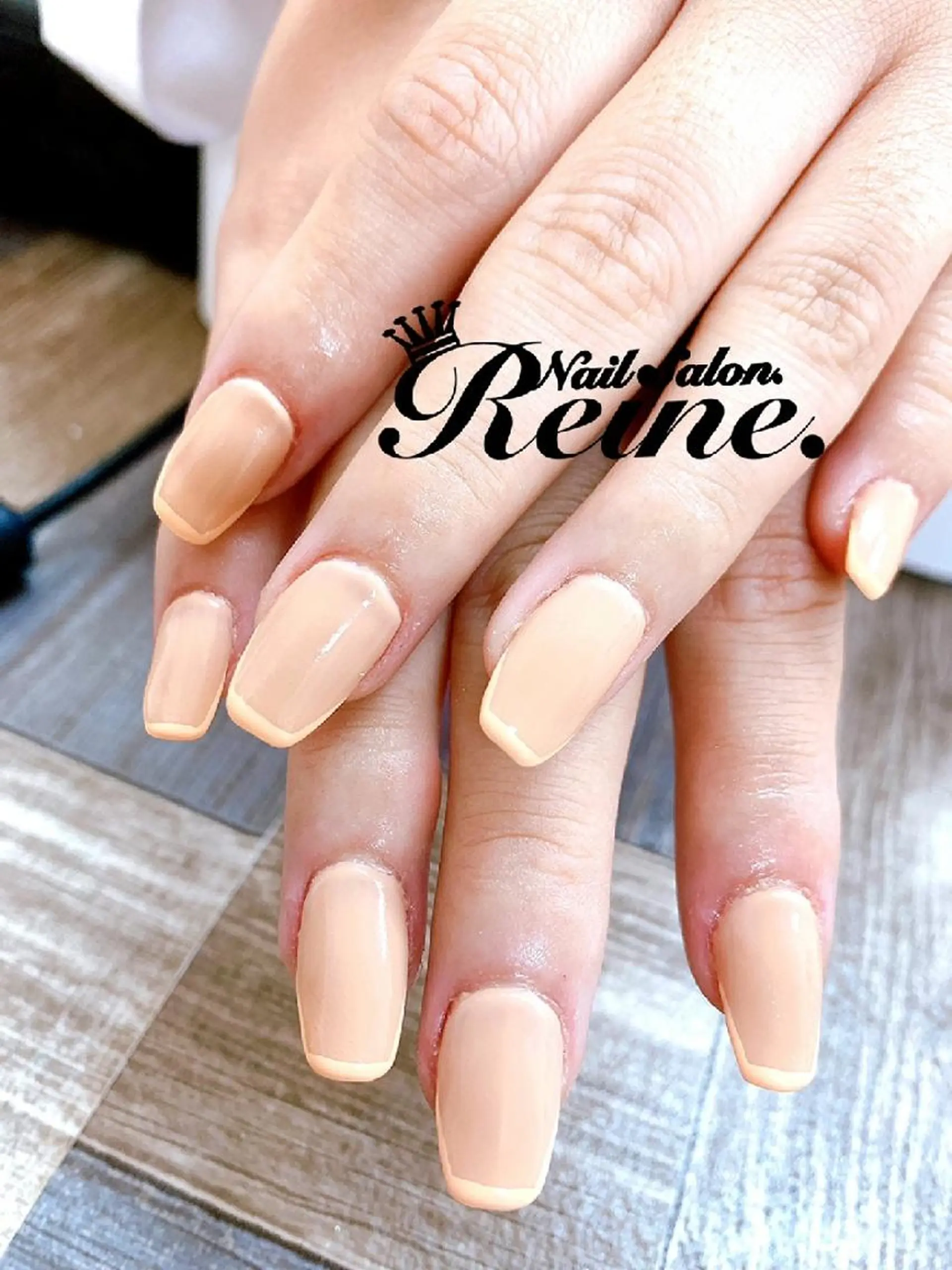 ネイル Nailsalon Reine所属・玉栄 伶奈のネイルデザイン