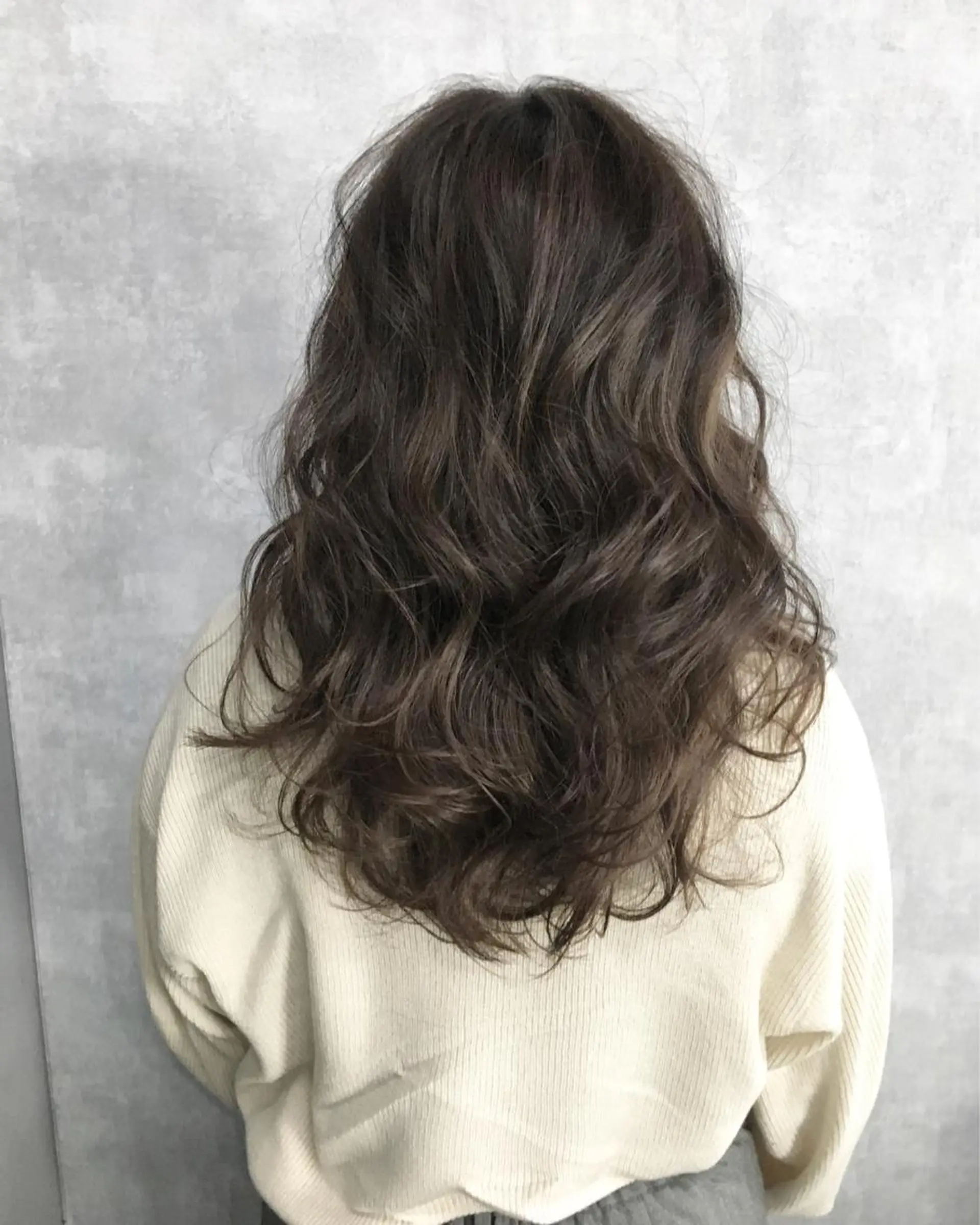 セミロング カラー グレージュ レイヤーカット BLend 渋谷のヘアスタイル