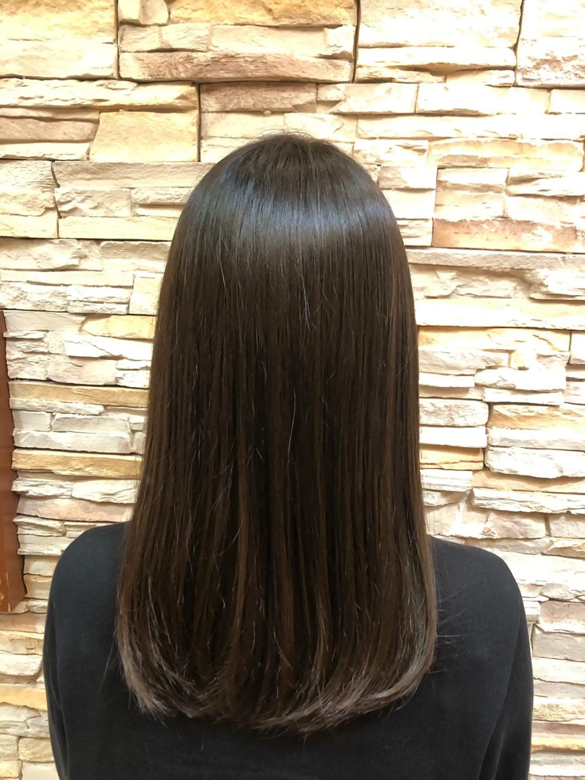 ロング 本多 美羽のヘアスタイル