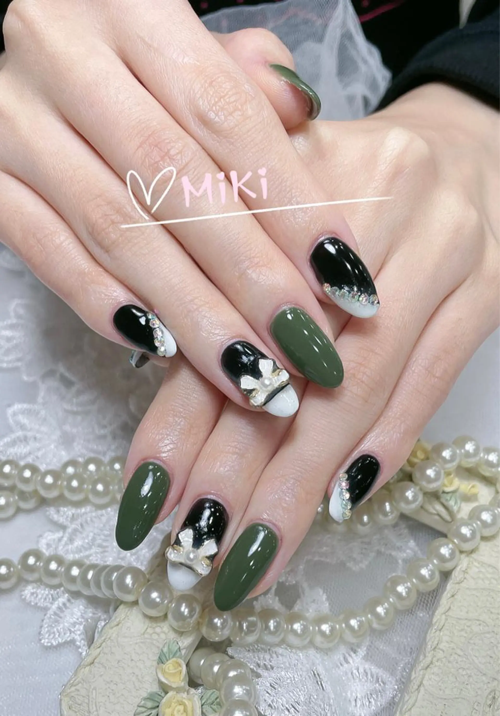 ネイル 🦋 MiKi 🦋 ネイルサロンのネイルデザイン