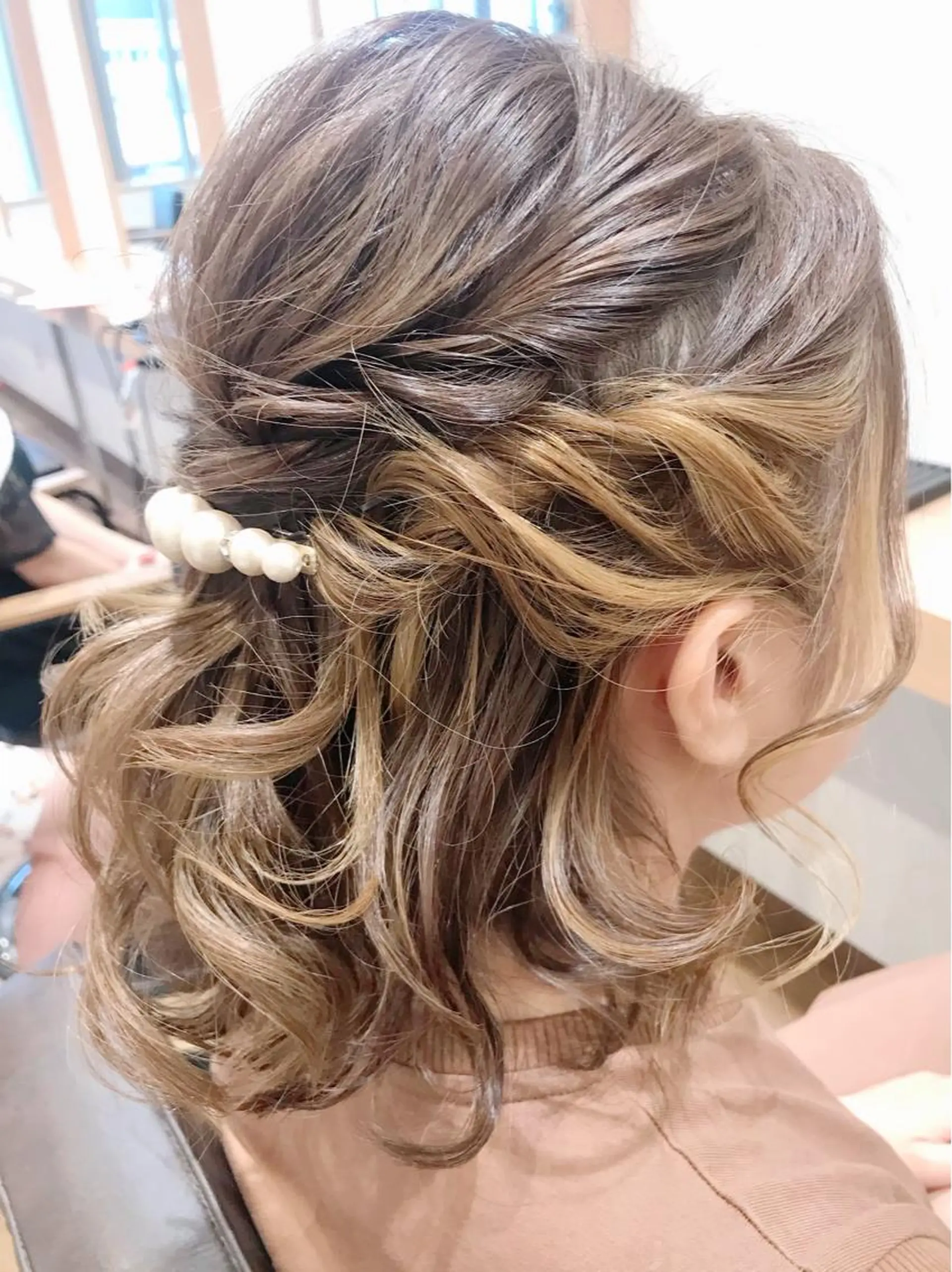 ミディアム ヘアアレンジ ハーフアップ ヘアセット GRANLUSSO 〜グランルッソ駅前店所属・木口 嘉美のヘアスタイル