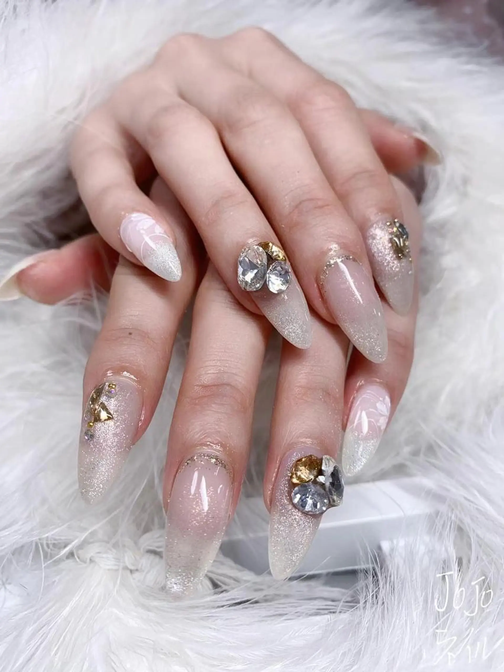 ネイル JOJOネイル所属・JOJO ネイルのネイルデザイン