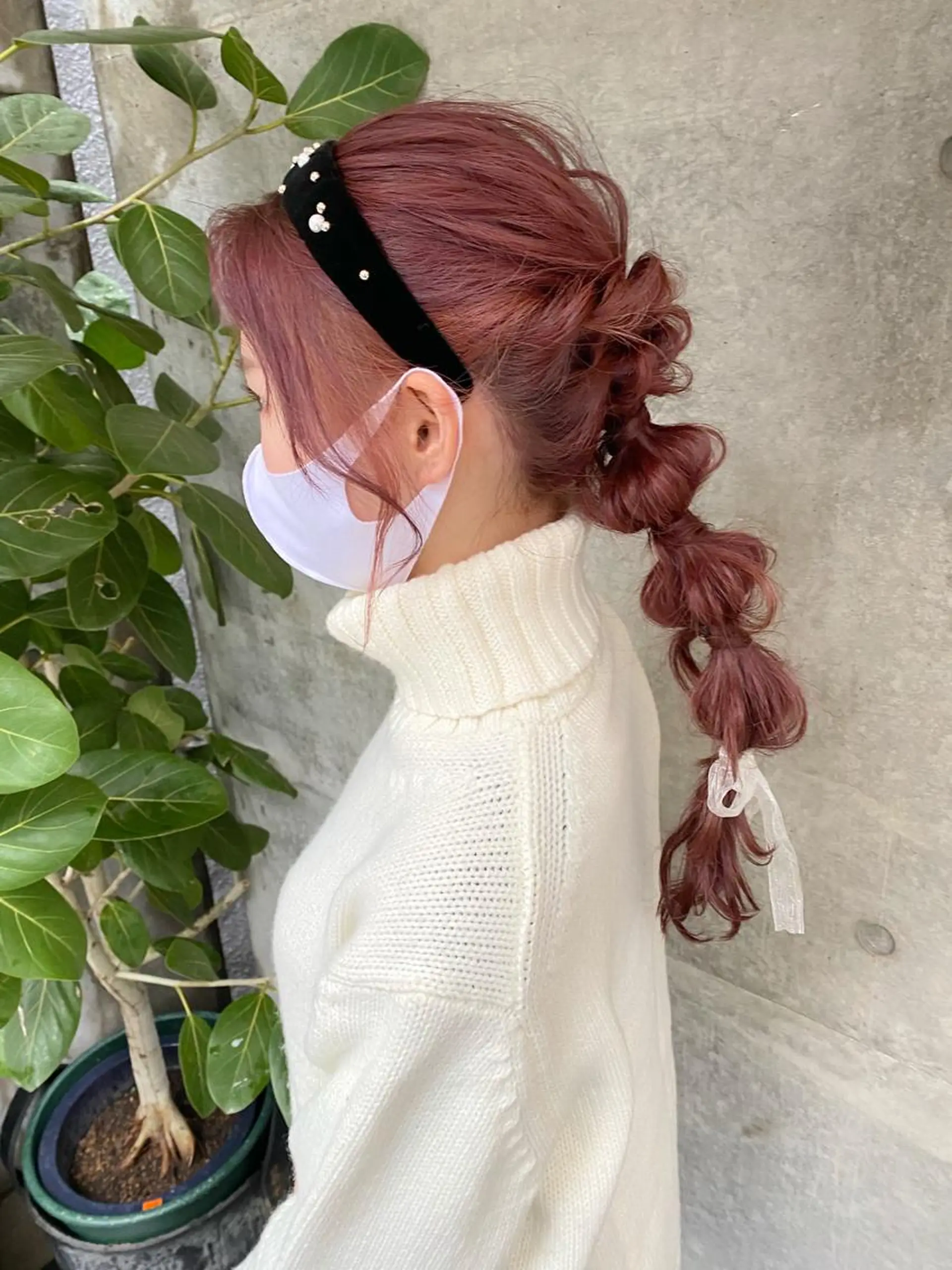 ロング カラー ヘアアレンジ ピンクカラー 韓国風ヘア ヘアセット clomus所属・YUKA艶髪 🌸寛ぎ部屋のヘアスタイル