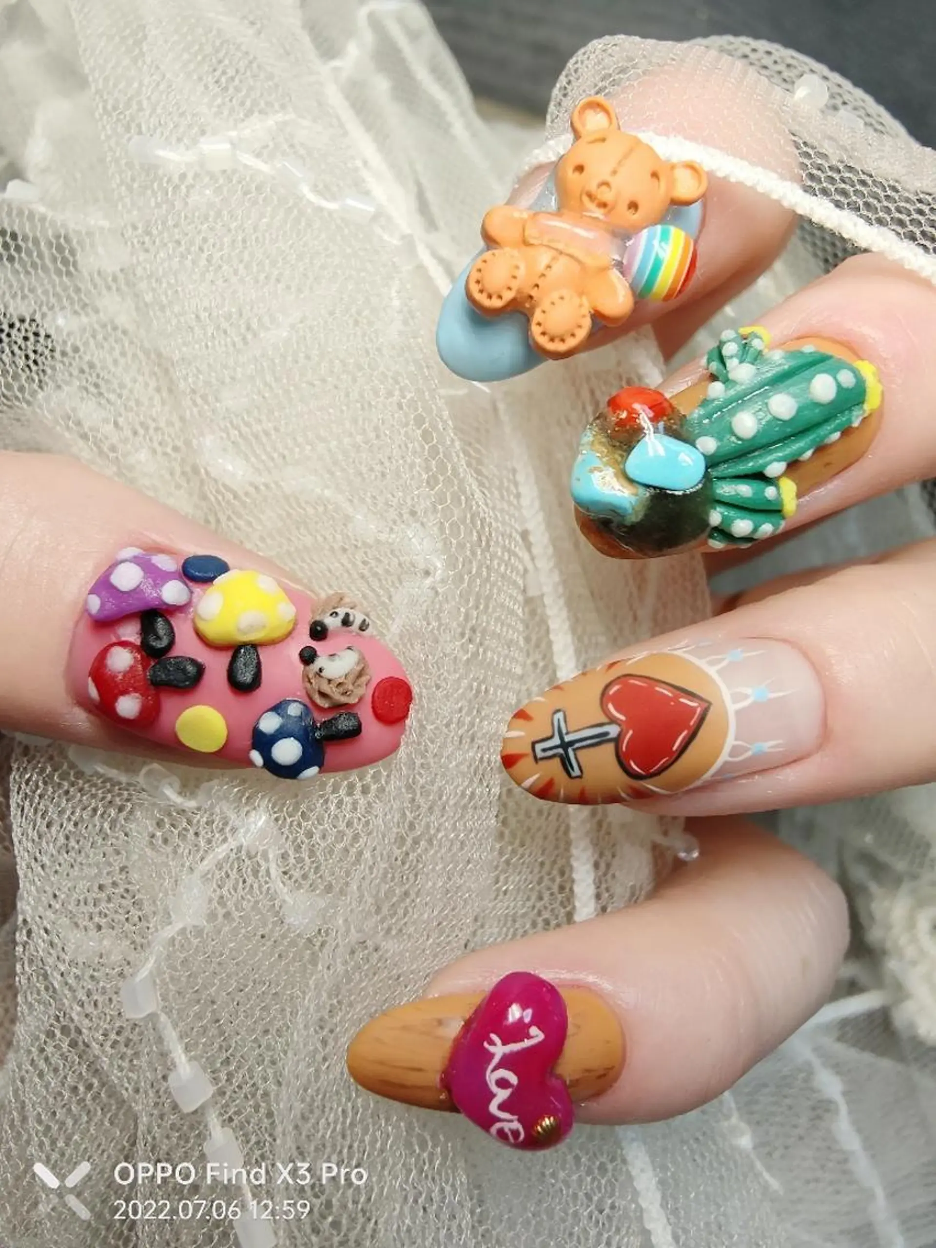 ネイル ハンドネイル Mia 自宅ネイルサロンのネイルデザイン