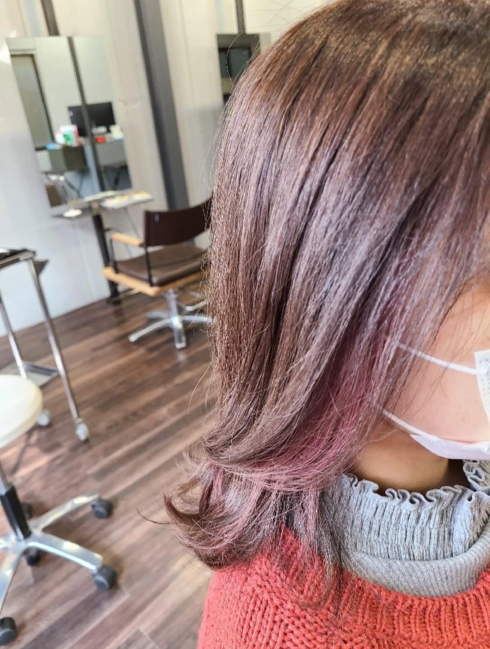 ミディアム カラー ヘアアレンジ イヤリングカラー ピンクカラー バイオレットカラー バイオレットピンク カット ヘアカラー トリートメント terra✂️川嶋 大輔のヘアスタイル