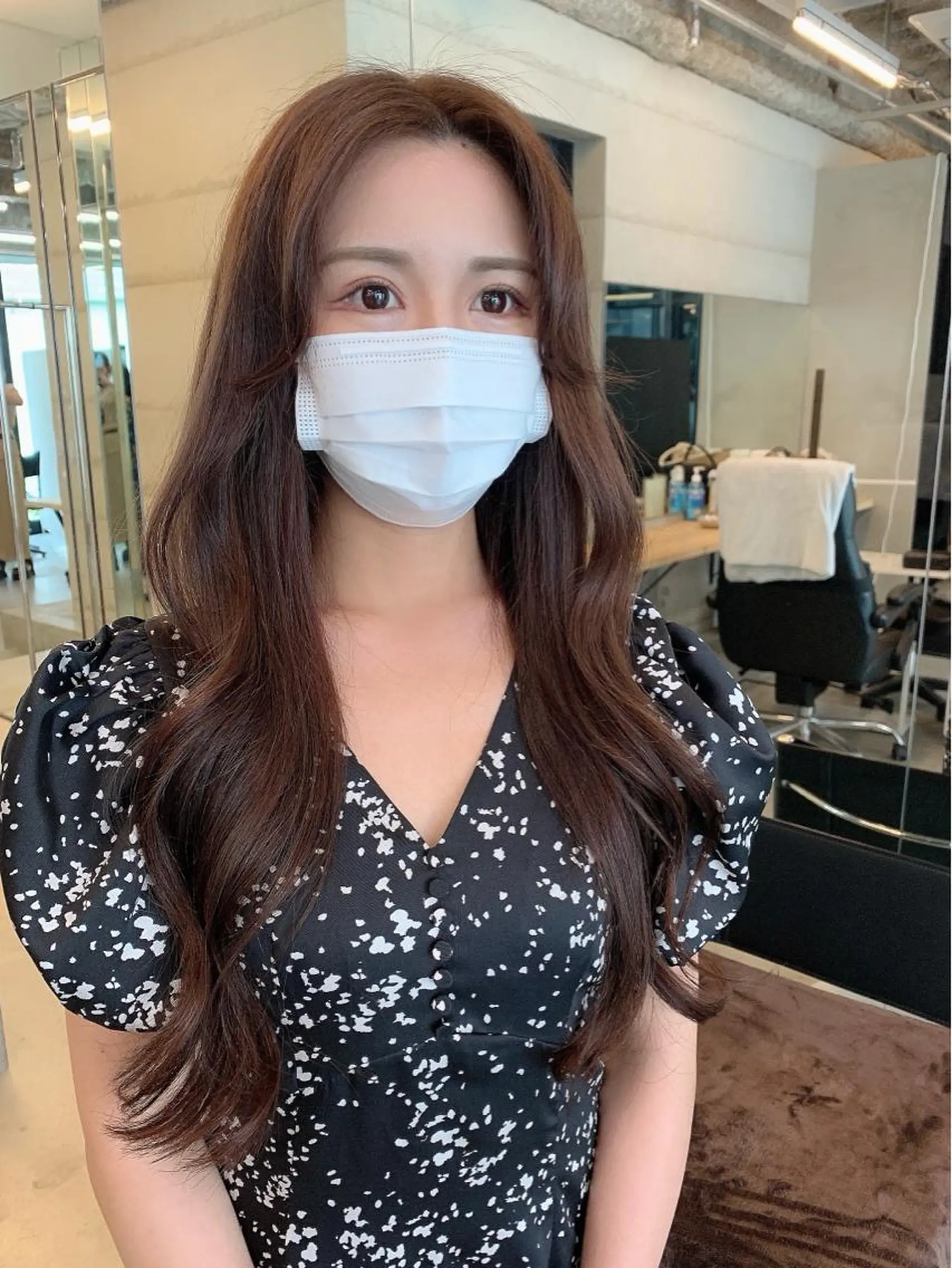 ロング カラー 透明感/オリーブ/ グレージュ/YUKAのヘアスタイル