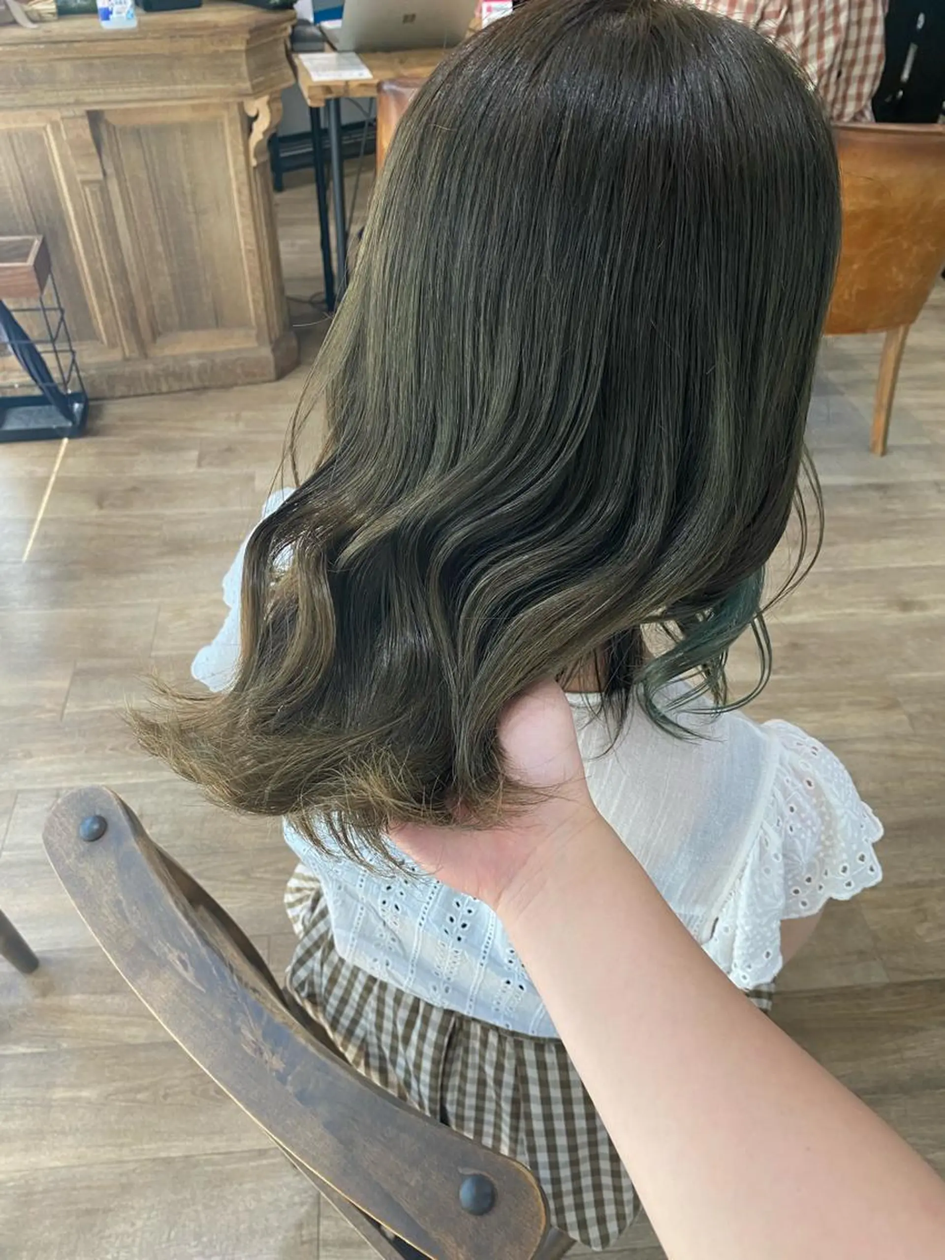 セミロング カラー otoha✳︎ くすみカラーのヘアスタイル