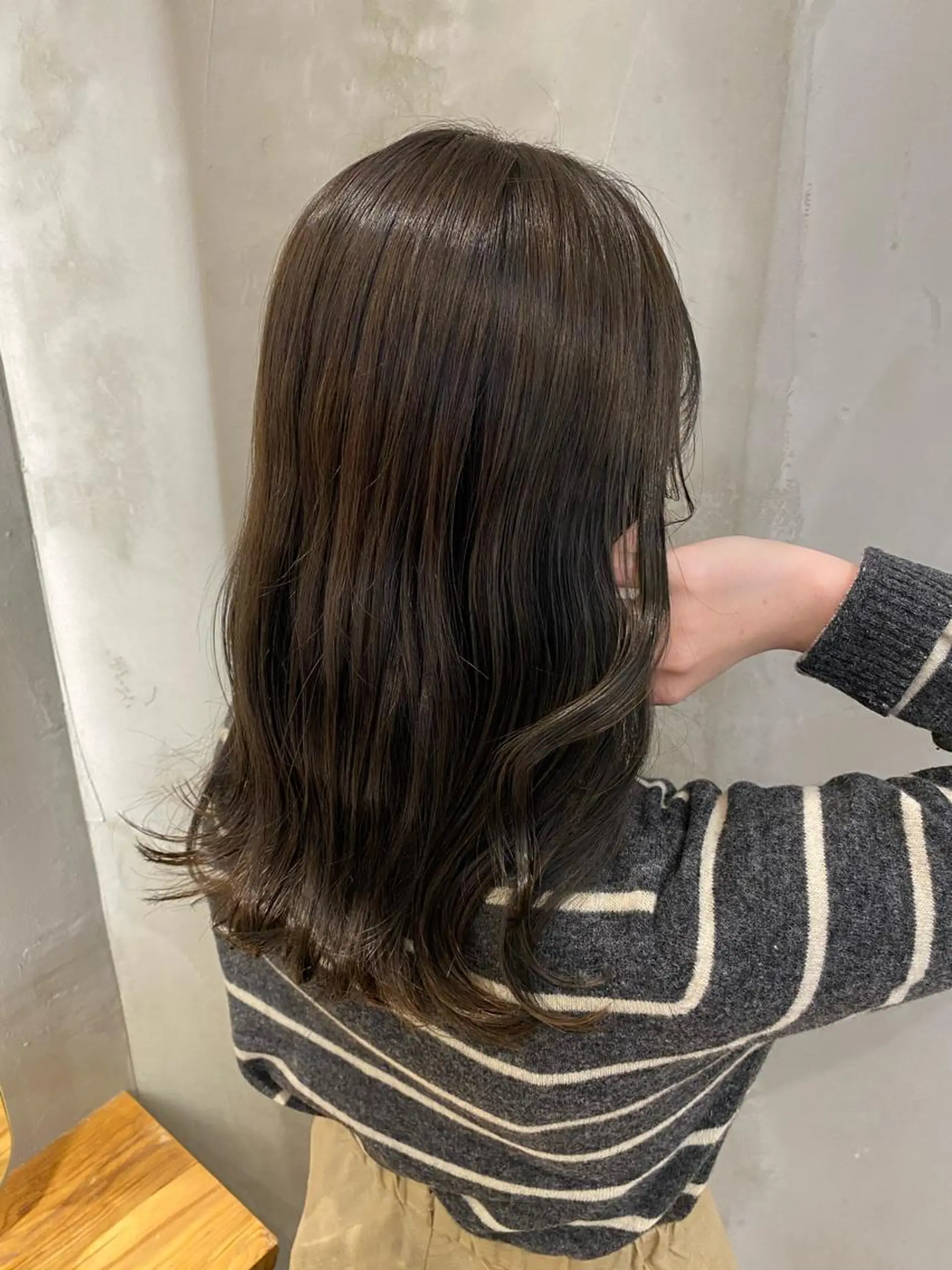 ミディアム カラー パーマ ヘアアレンジ ベージュカラー ショコラベージュ カット ヘアカラー 顔周りcut・ご相談 ＝新宿しずく🇰🇷のヘアスタイル