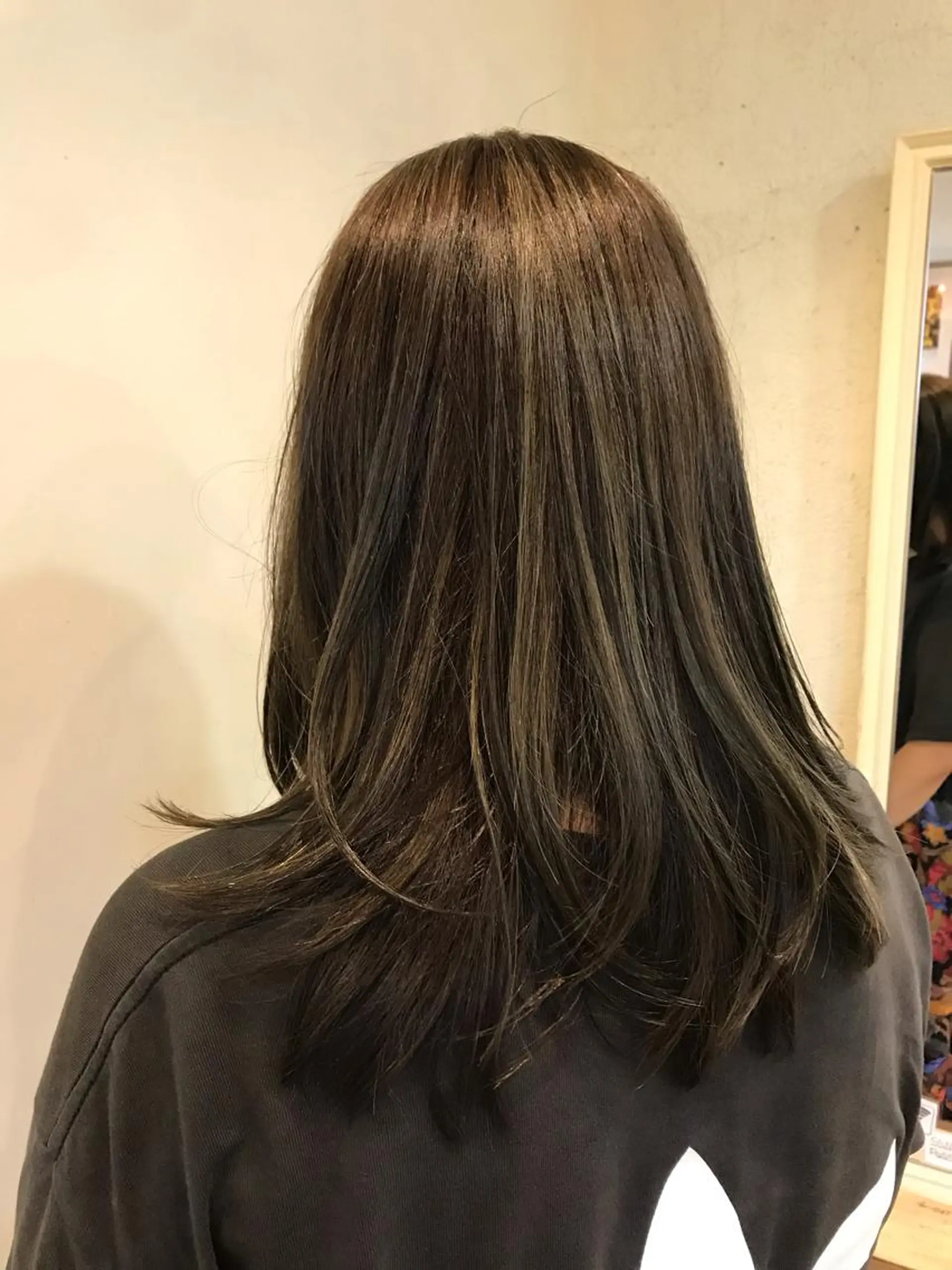 セミロング 倉田 翔のヘアスタイル