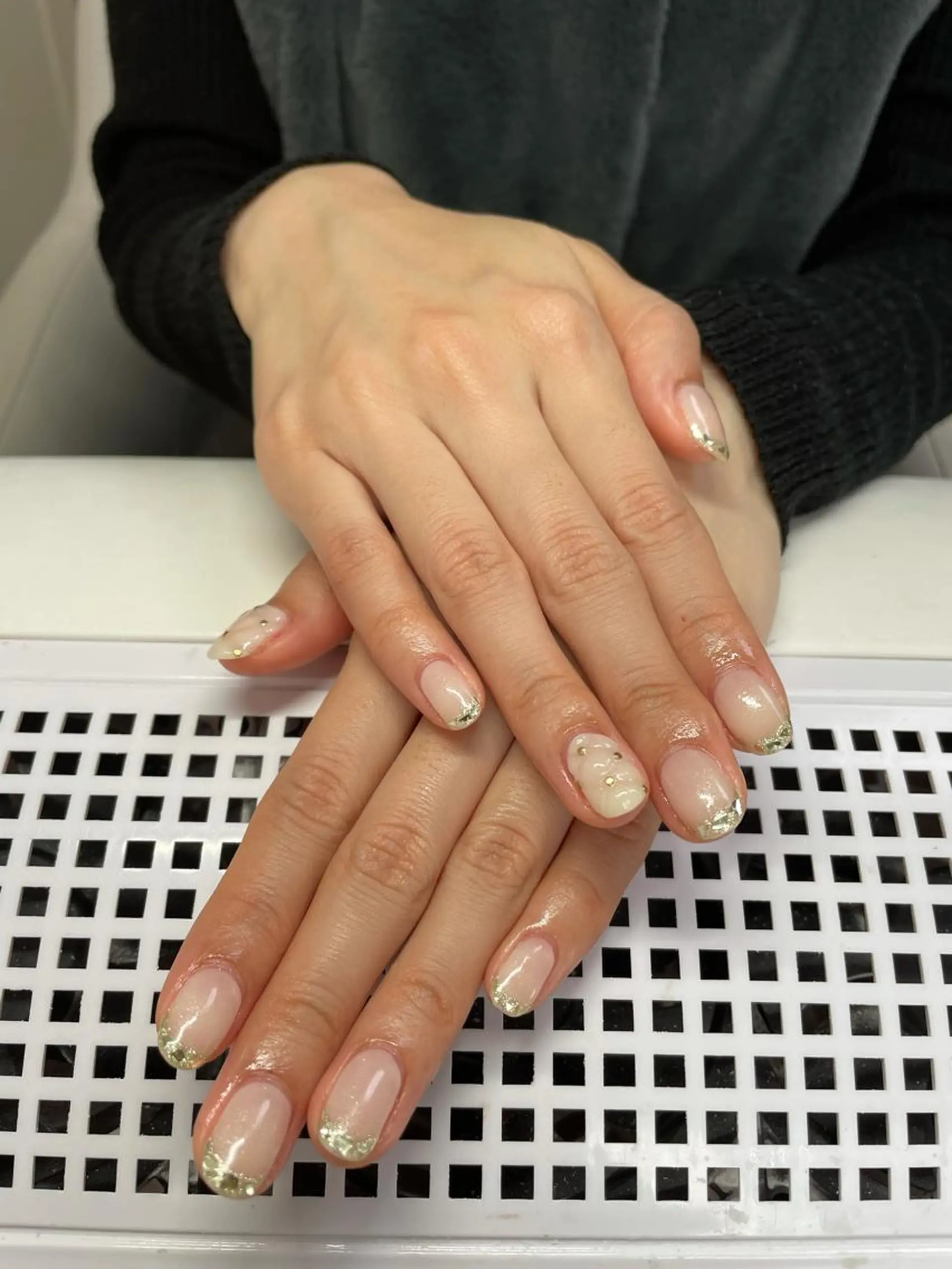 ネイル フレンチネイル ガラスフレンチ NAILSALON KOHAKUのネイルデザイン
