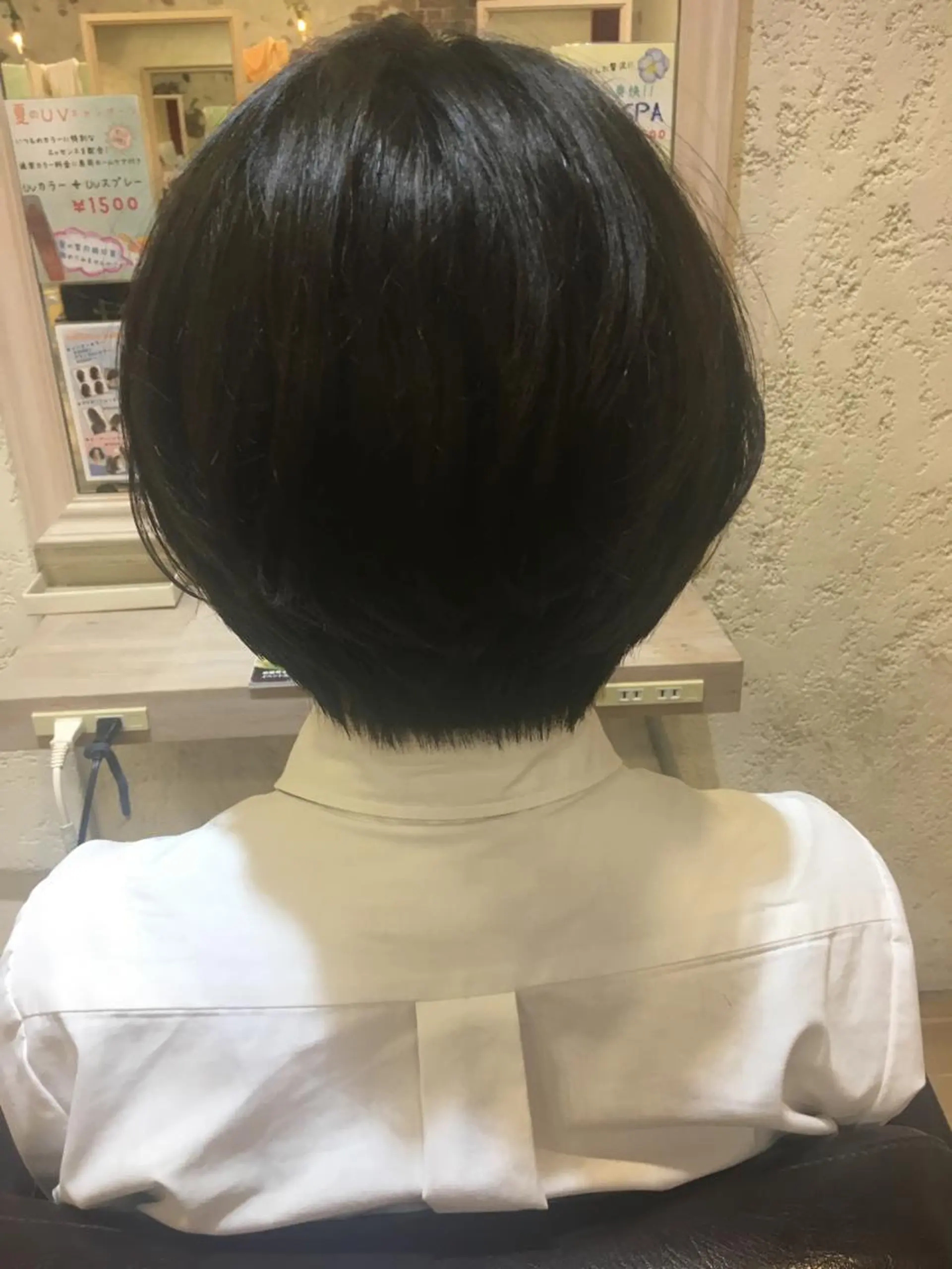 ショート 玉邑 美菜のヘアスタイル