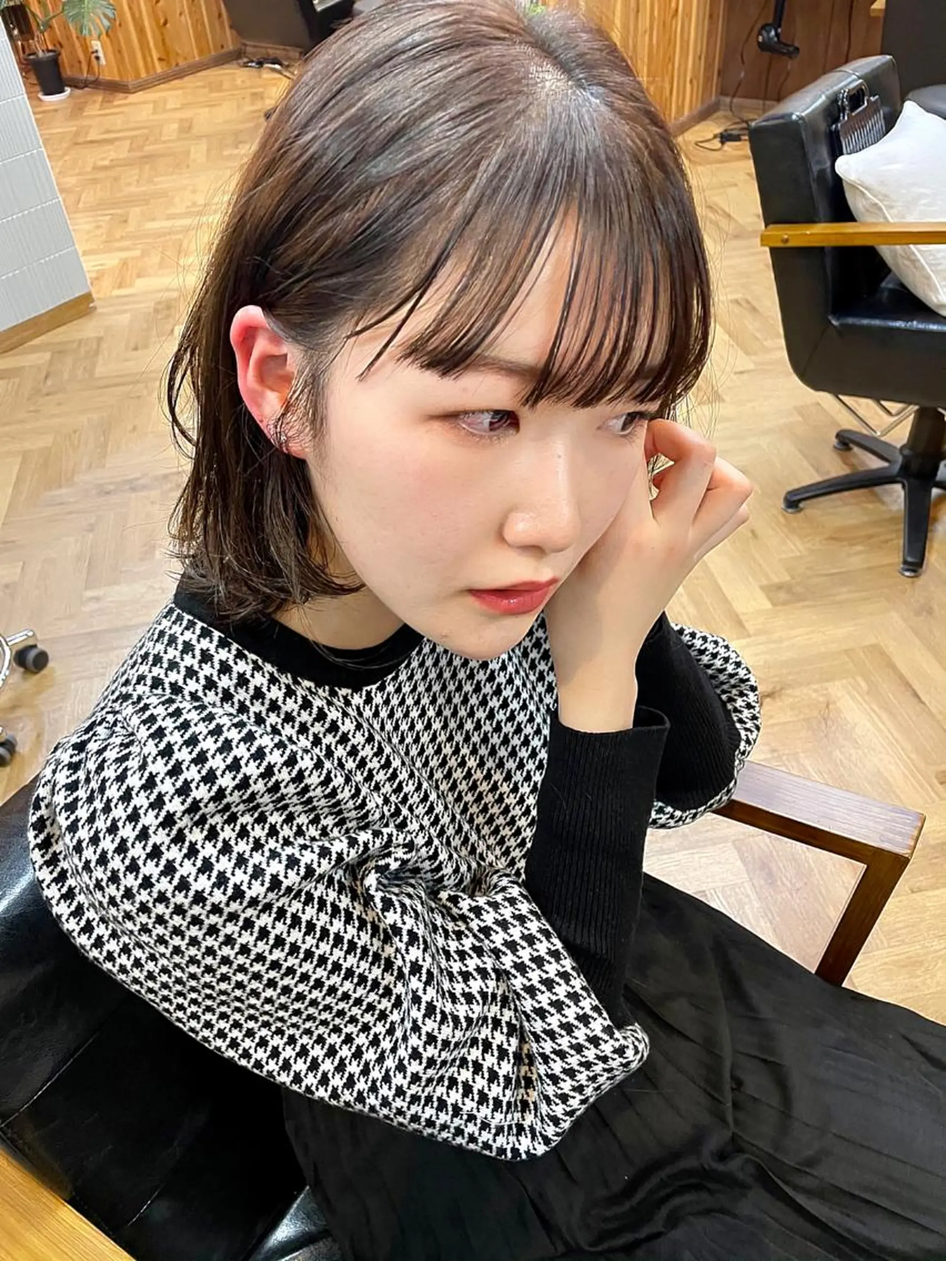 ショート カラー パーマ ベージュカラー ヘアカラー トリートメント tatsumi/ボブ ウルフ/レイヤーのヘアスタイル