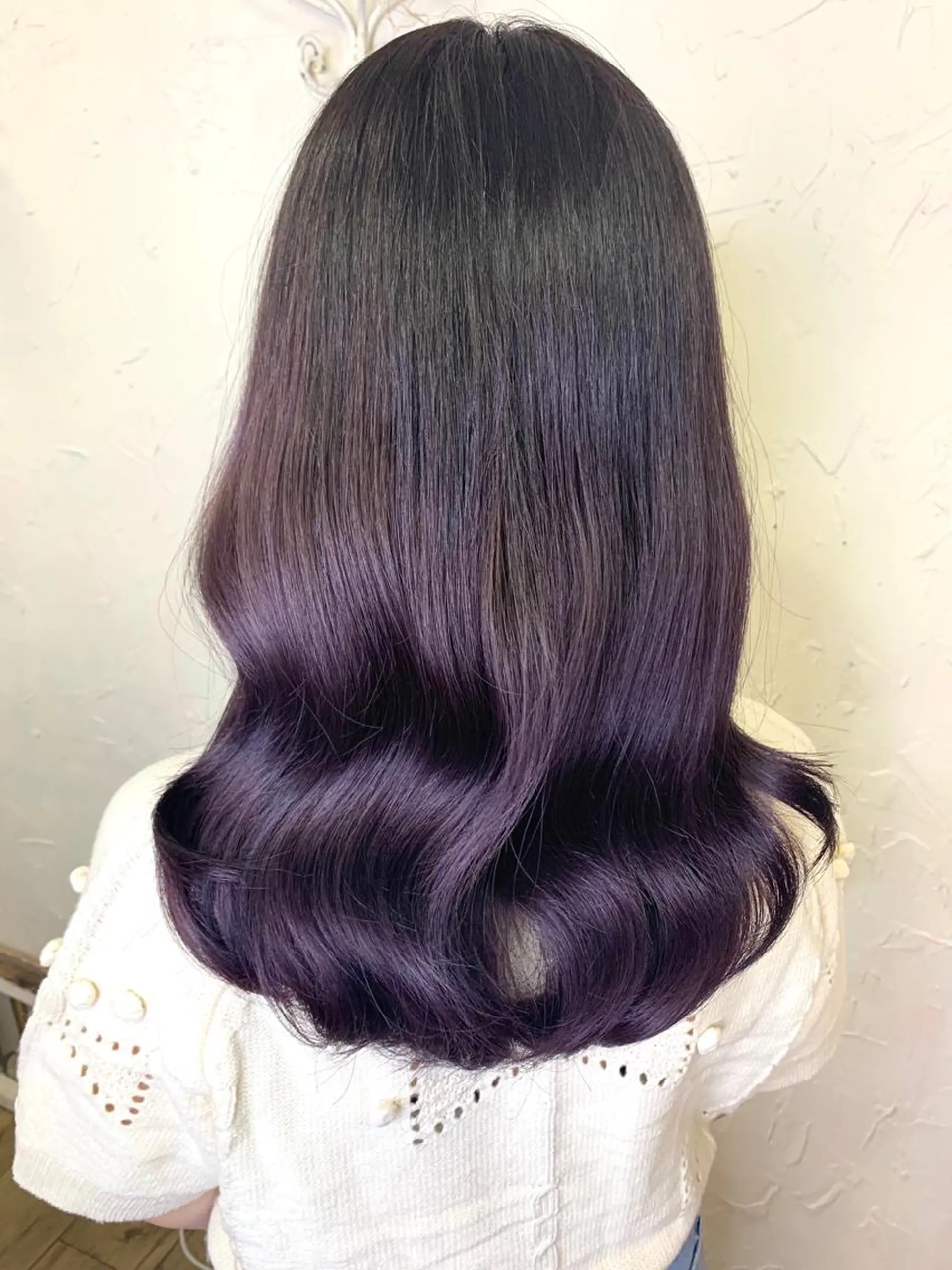 ミディアム カラー ラベンダーカラー くびれヘア ヘアカラー トリートメント 映える顔周りカット ♥️韓国ヘア"ちぇるのヘアスタイル