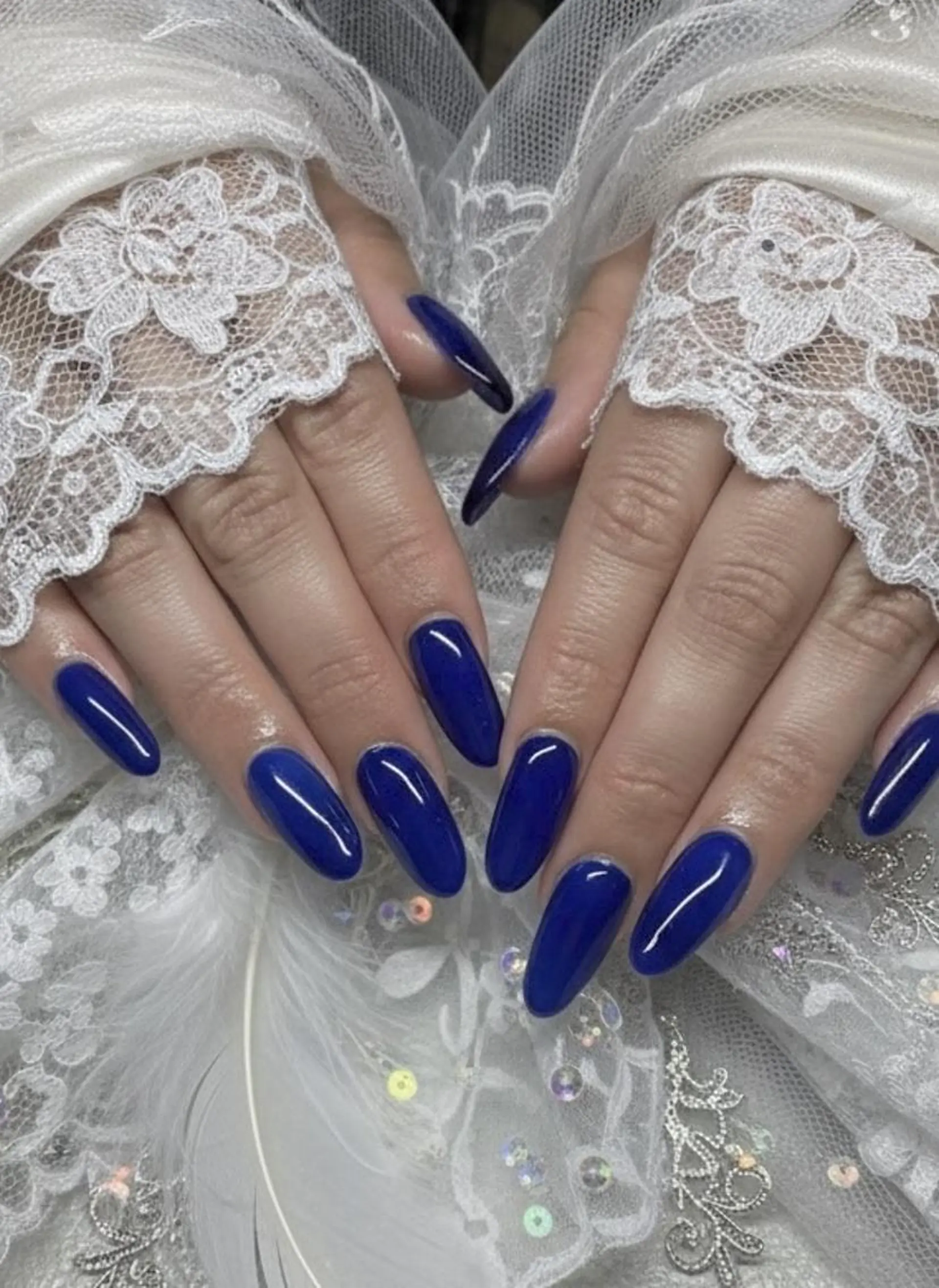 ネイル ブルー 24時間営業 UNABOMBAのネイルデザイン