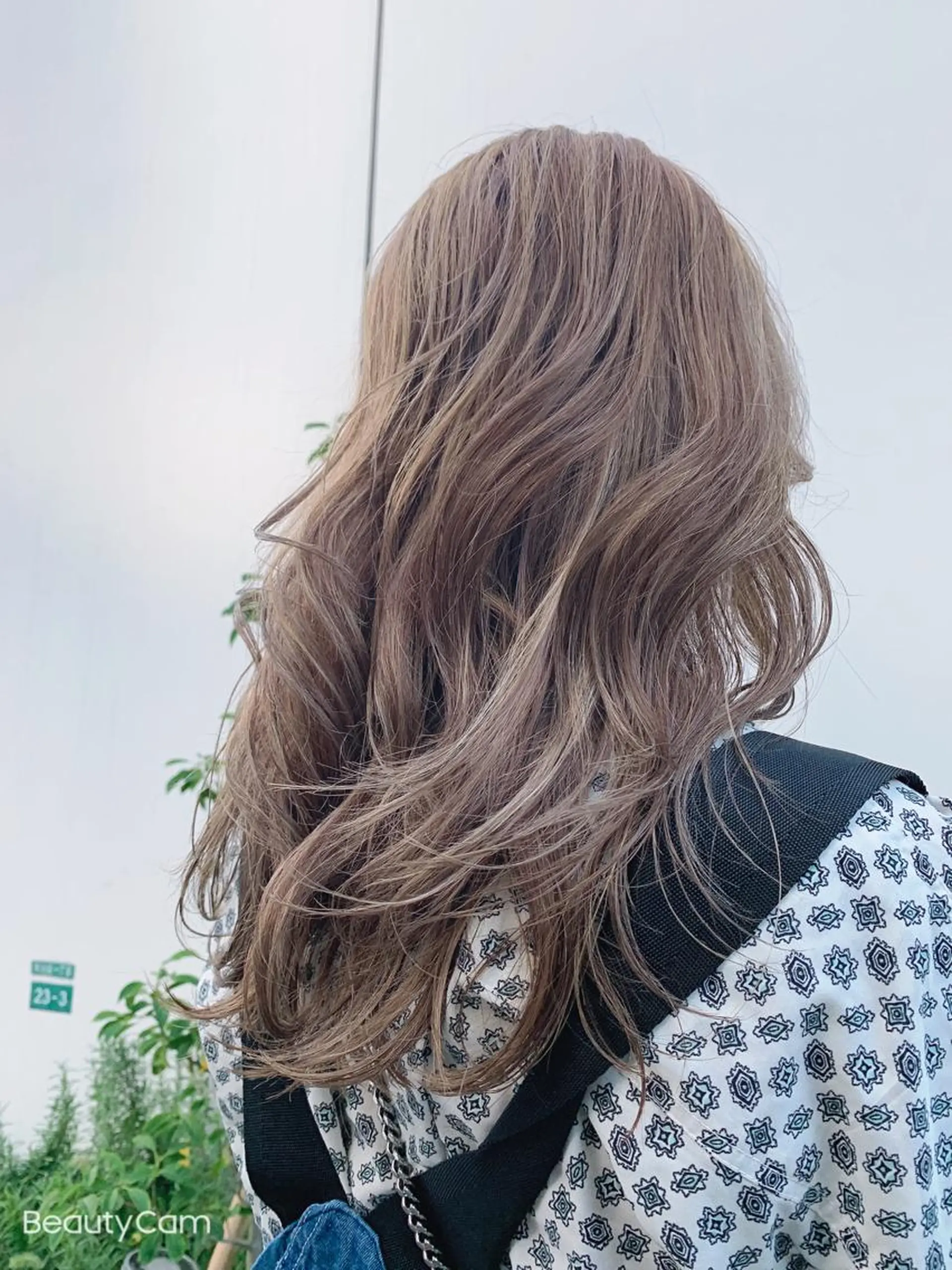 セミロング カット ヘアカラー トリートメント 🌟髪質改善ケアカラ ー美髪縮毛矯正y🌟のヘアスタイル