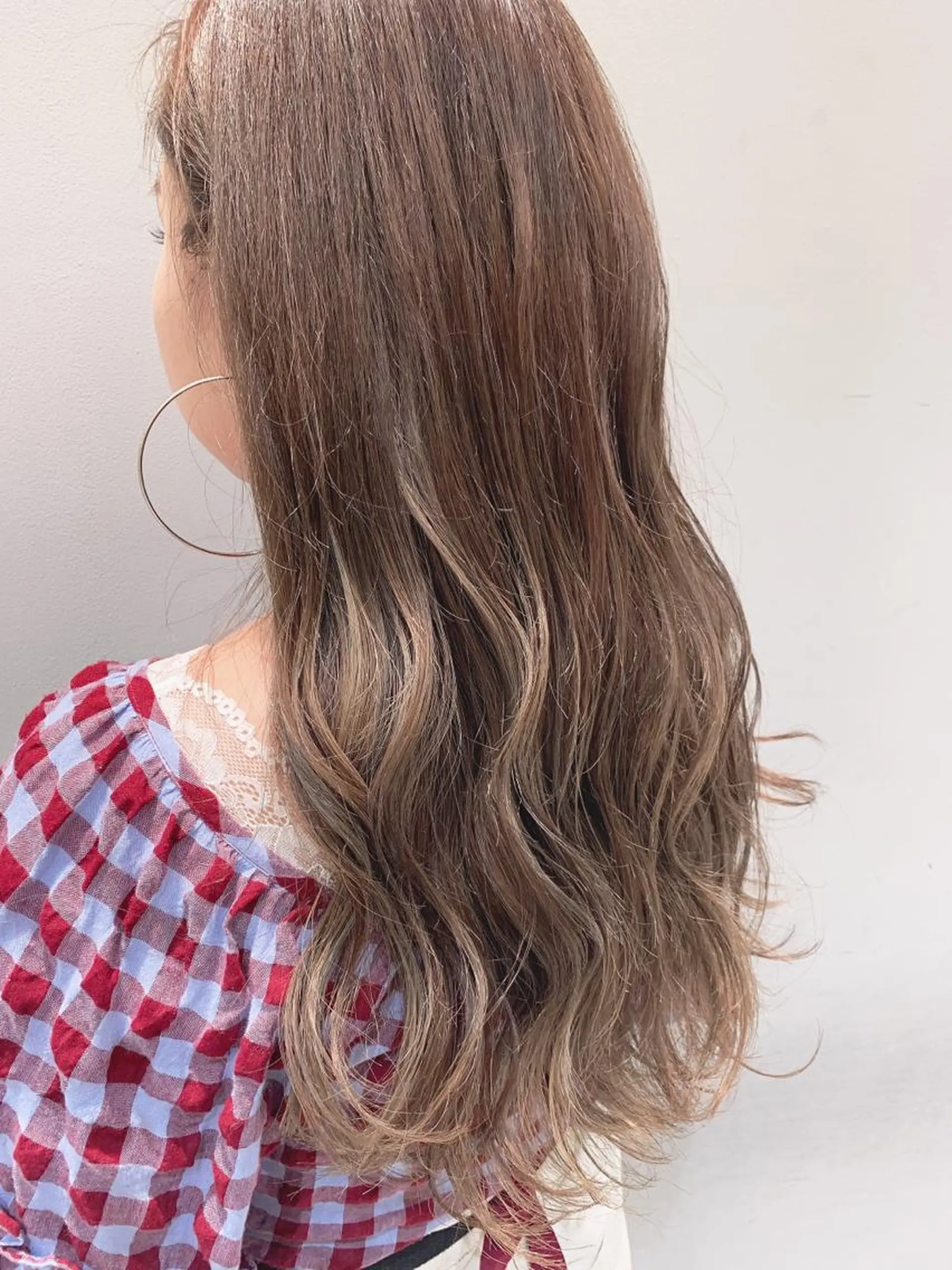 ロング カラー ブリーチ ハイライトカラー ハイライト ヘアカラー トリートメント 🦖鶴岡香純🦖 産休中のヘアスタイル