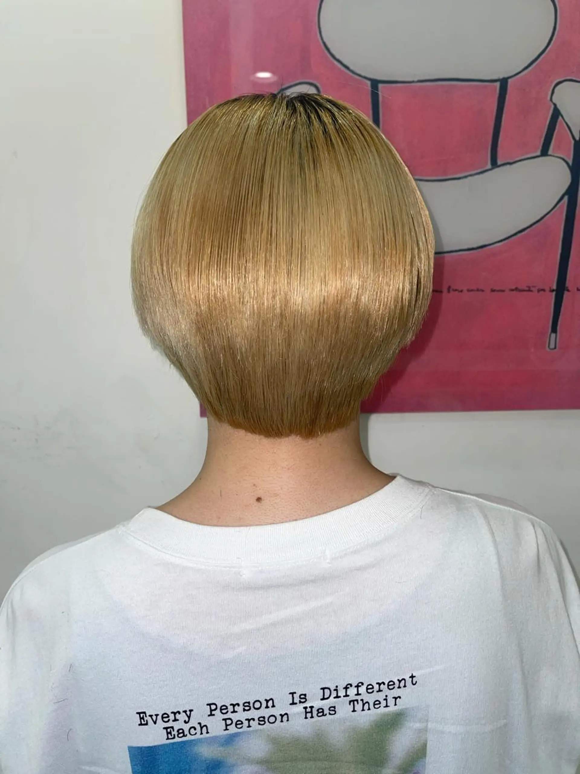 ショート パーマ 縮毛矯正 髪質改善/縮毛矯正 /ブリーチ矯正/岡部のヘアスタイル