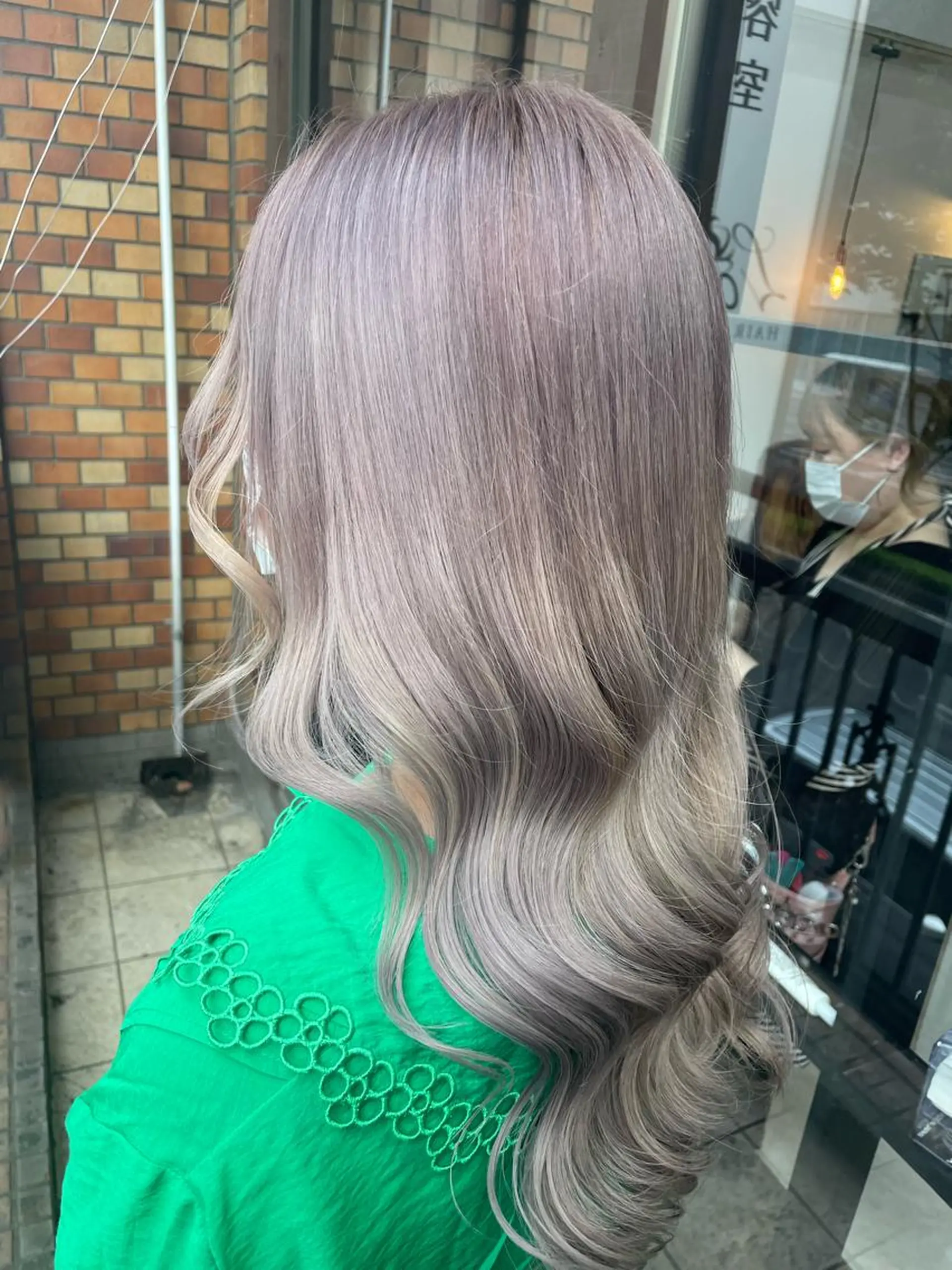 ロング ヘアカラー 🎀ikuno🎀 Lovis 🫧艶髪のヘアスタイル