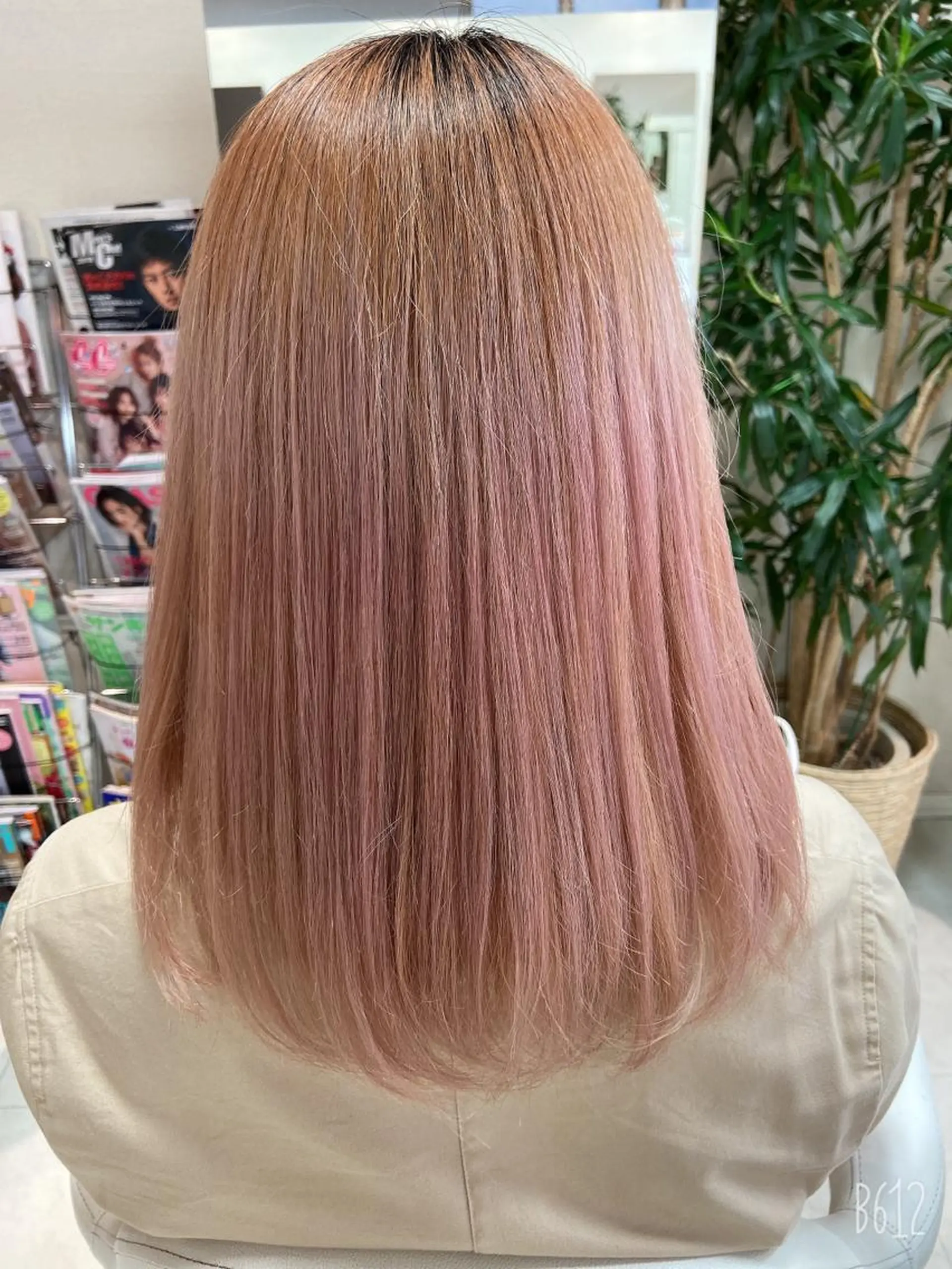 ミディアム カット トリートメント 菊地 美憂のヘアスタイル