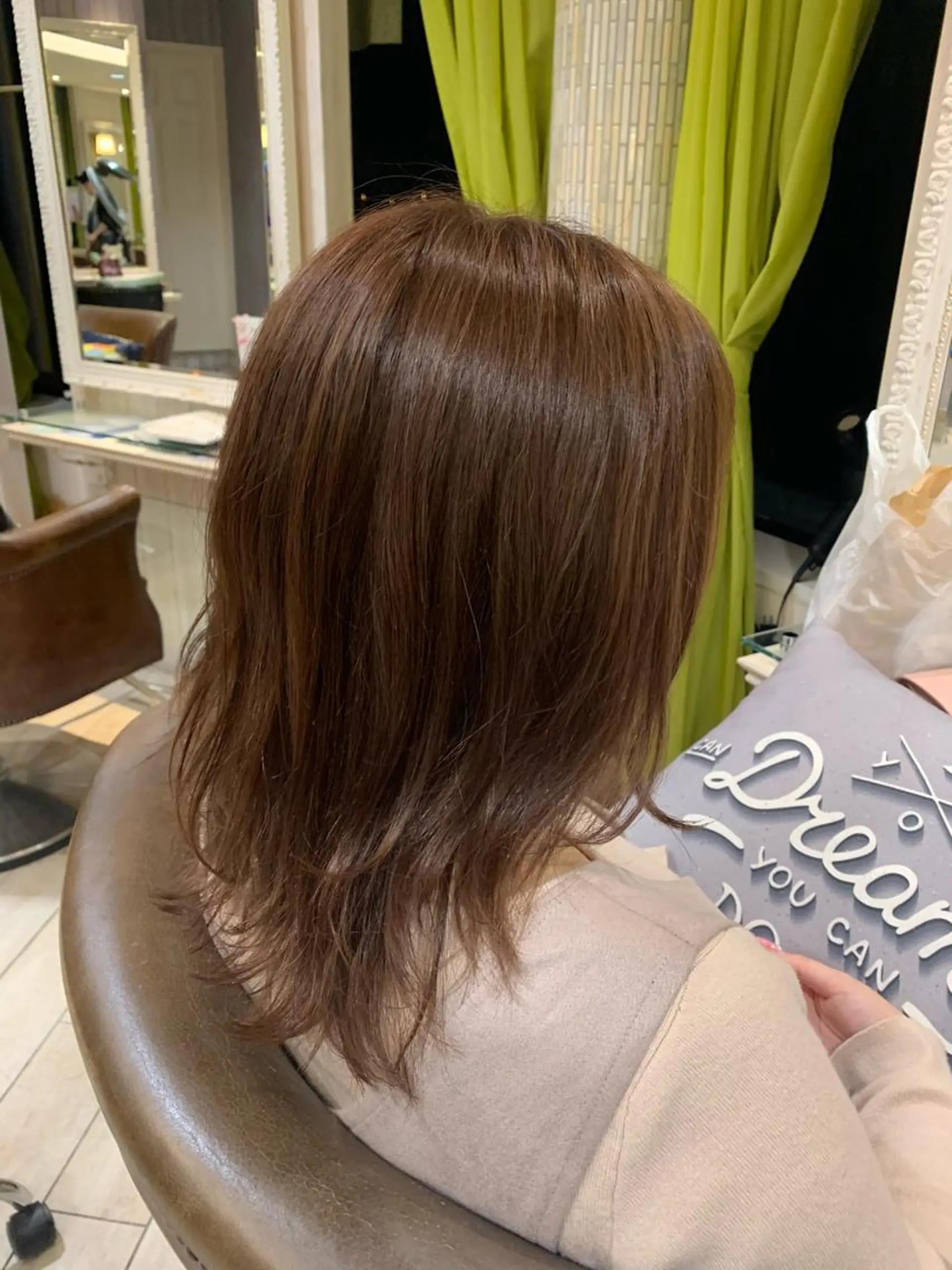 ミディアム カラー パーマ ヘアアレンジ 増渕 駿介のヘアスタイル