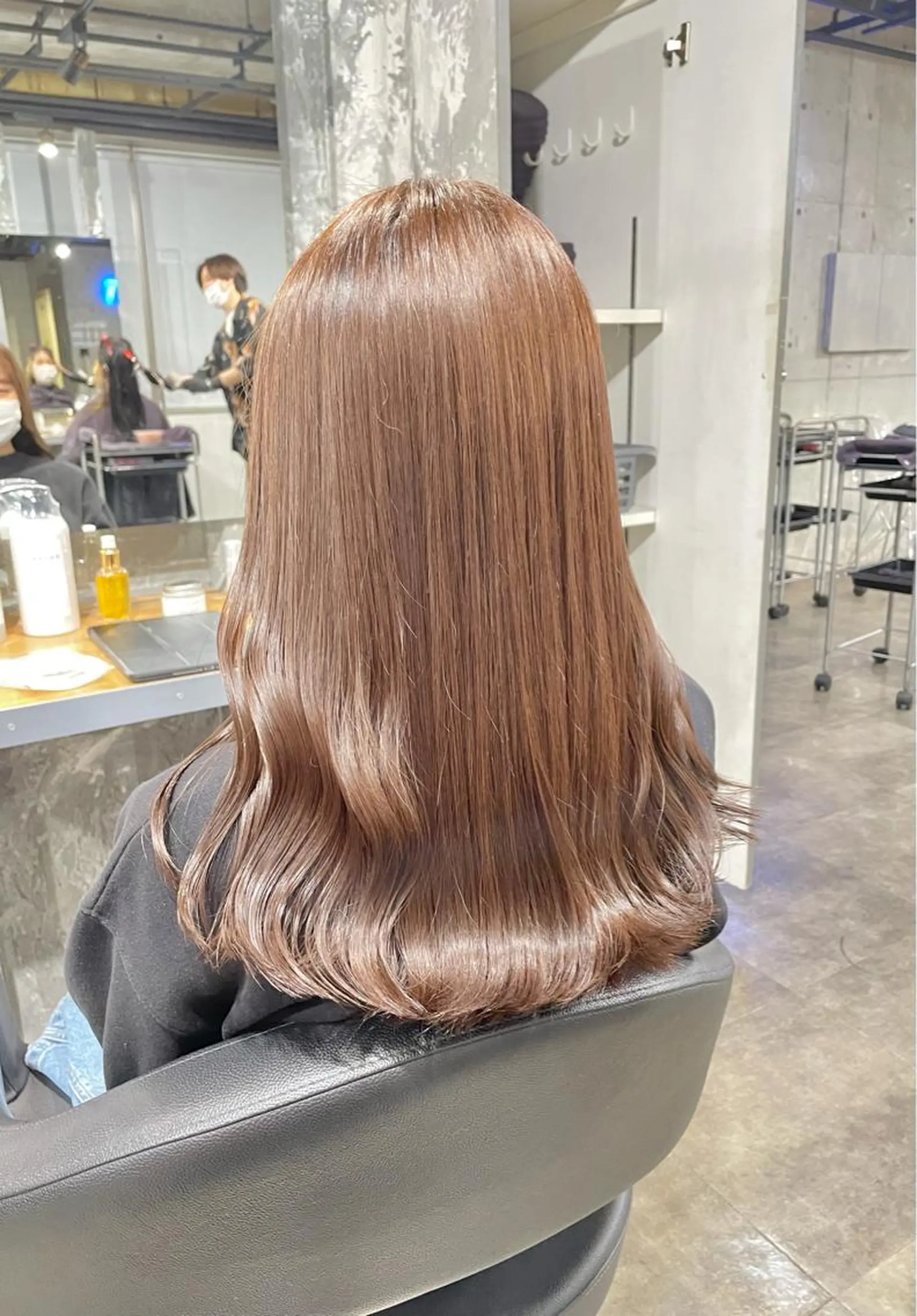 セミロング カラー カット ヘアカラー トリートメント ヘッドスパ ヘアセット ベージュカラー💖 やすひろのヘアスタイル