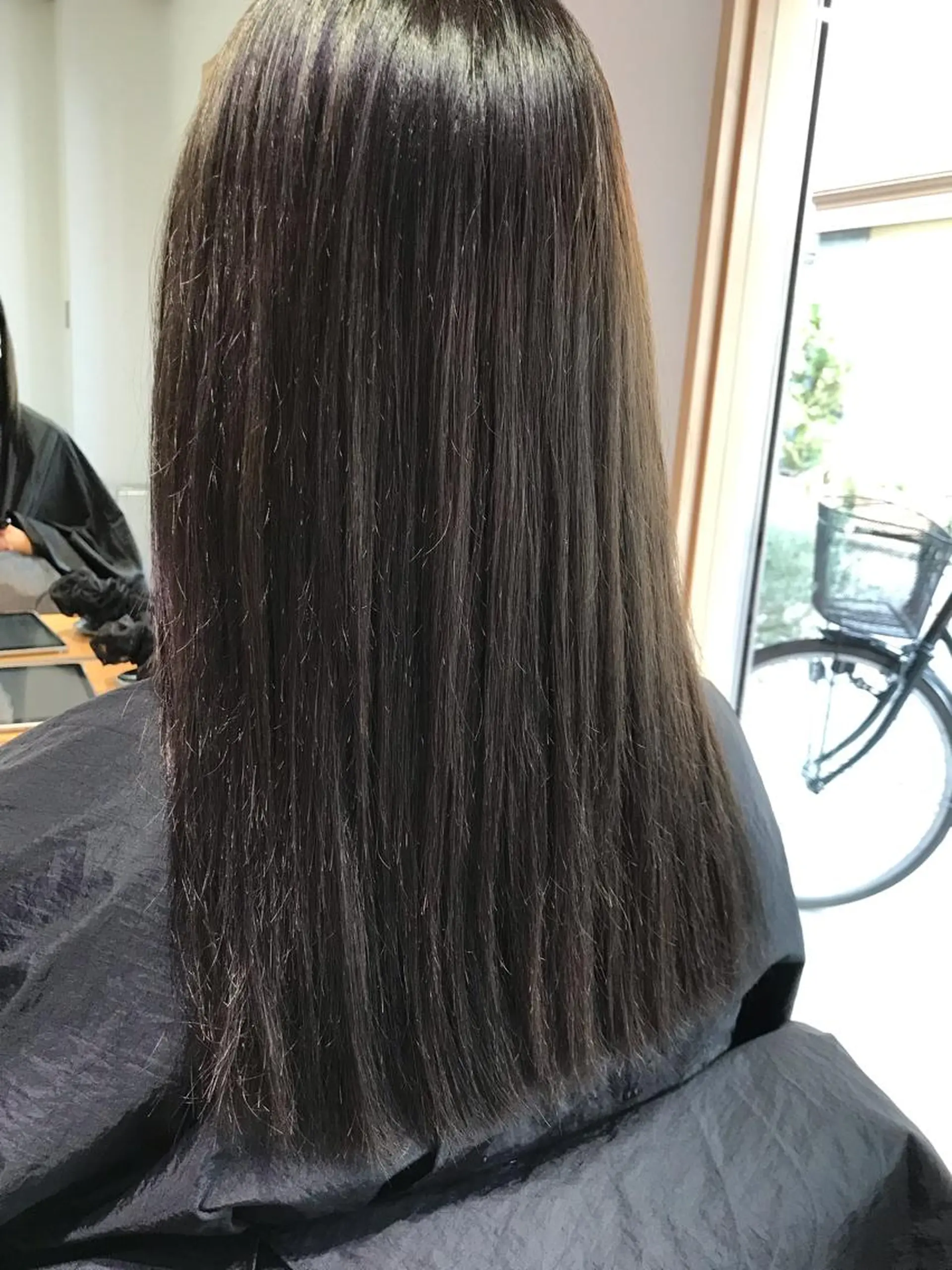 ロング カラー ヘアアレンジ グレージュ カーキグレージュ moi-meme.soe所属・タナカ リナのヘアスタイル