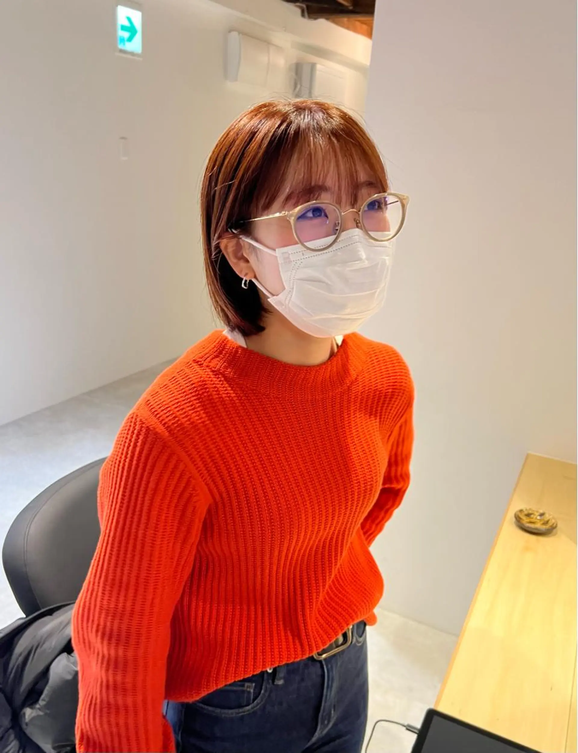 ミディアム カラー オレンジ ボブ カット ヘアカラー トリートメント io濱川 遥のヘアスタイル