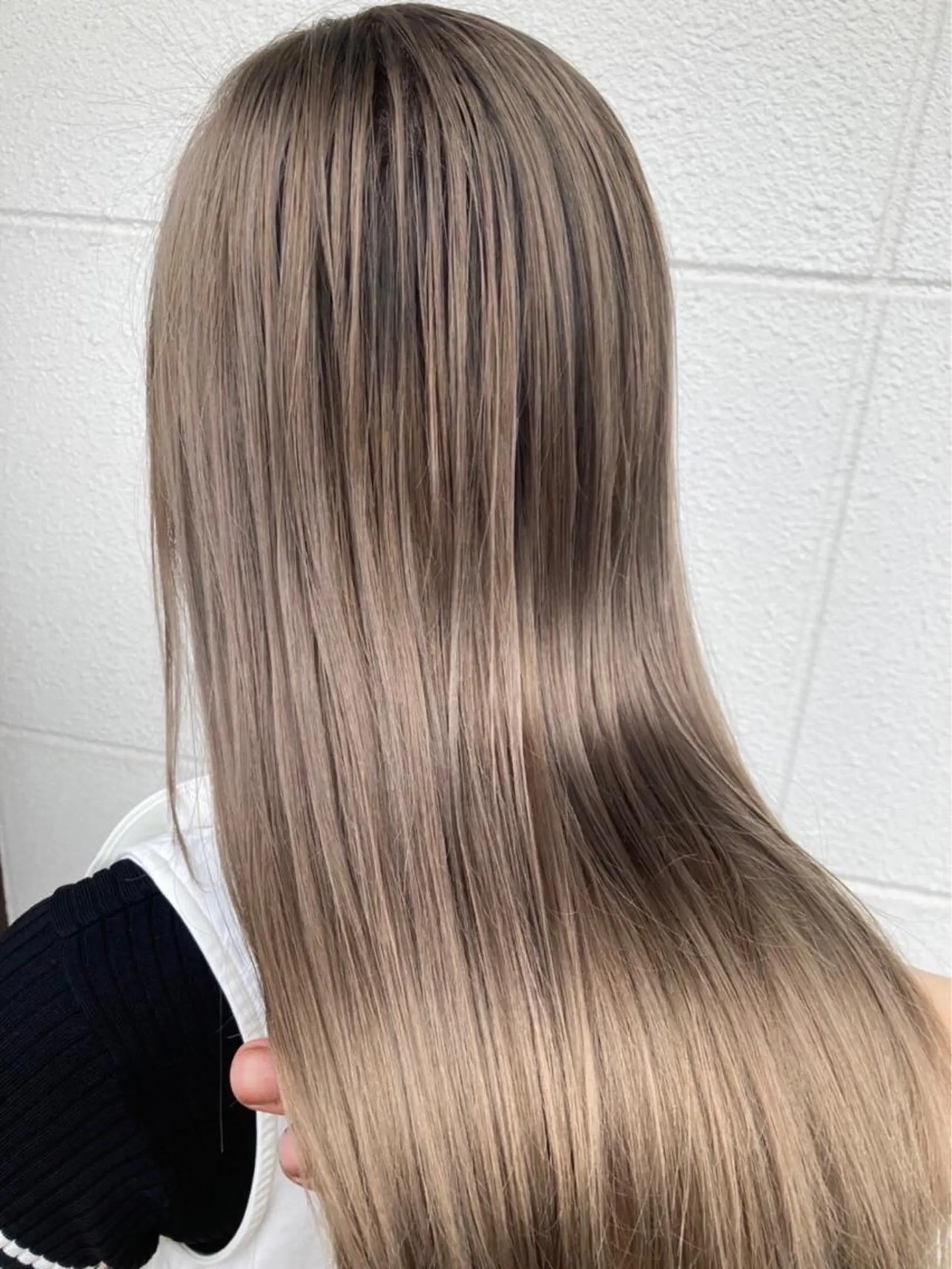 ロング カラー moanin所属・小玉 紗楓のヘアスタイル