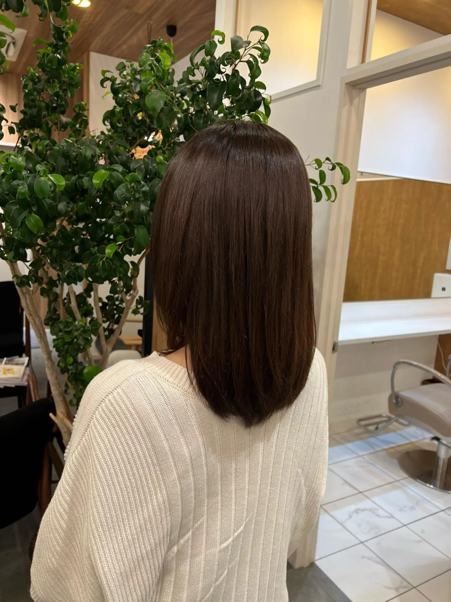 ロング カラー カワハラ ヒナコのヘアスタイル