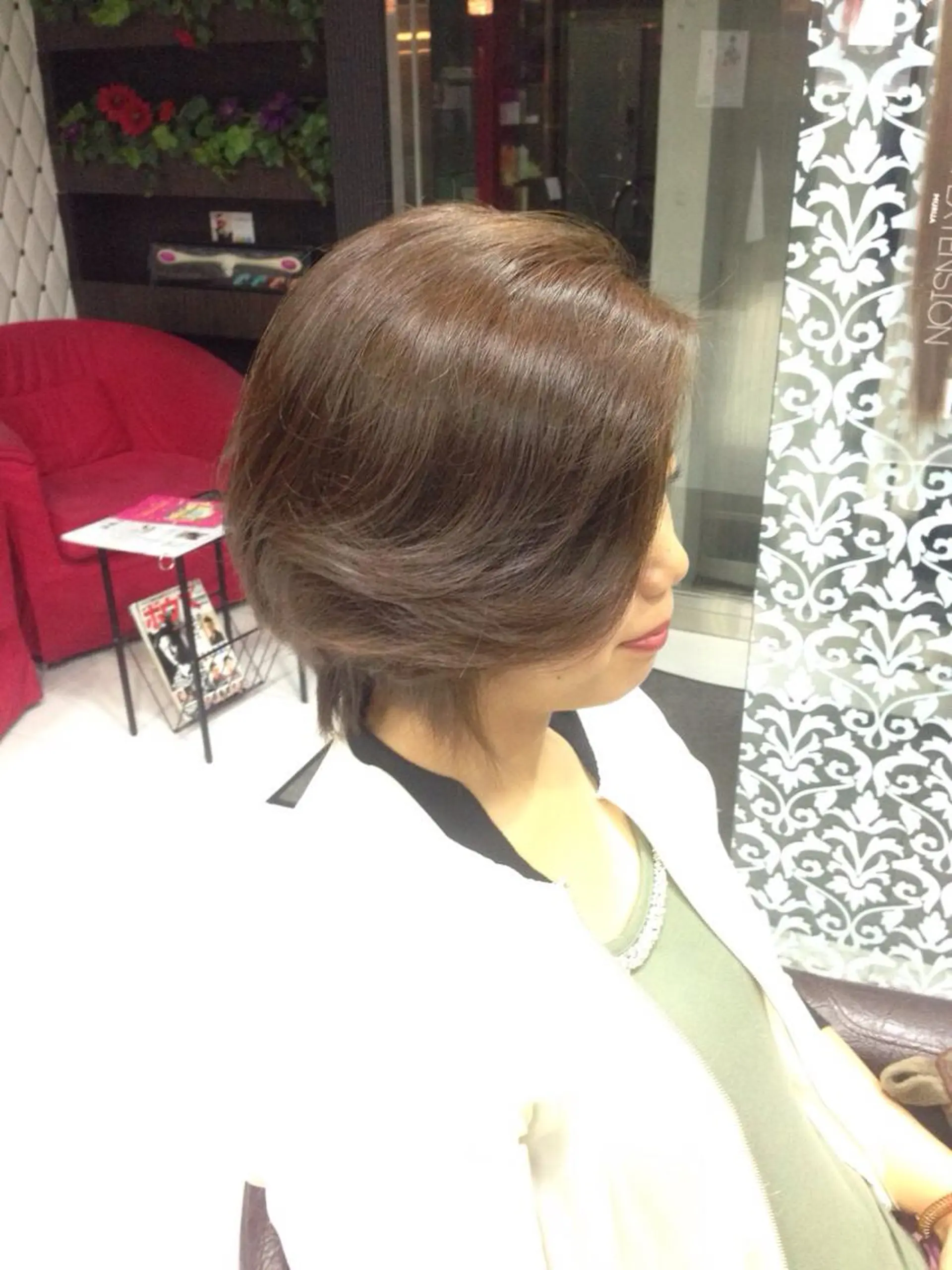 ショート カラー boutique misakiのヘアスタイル