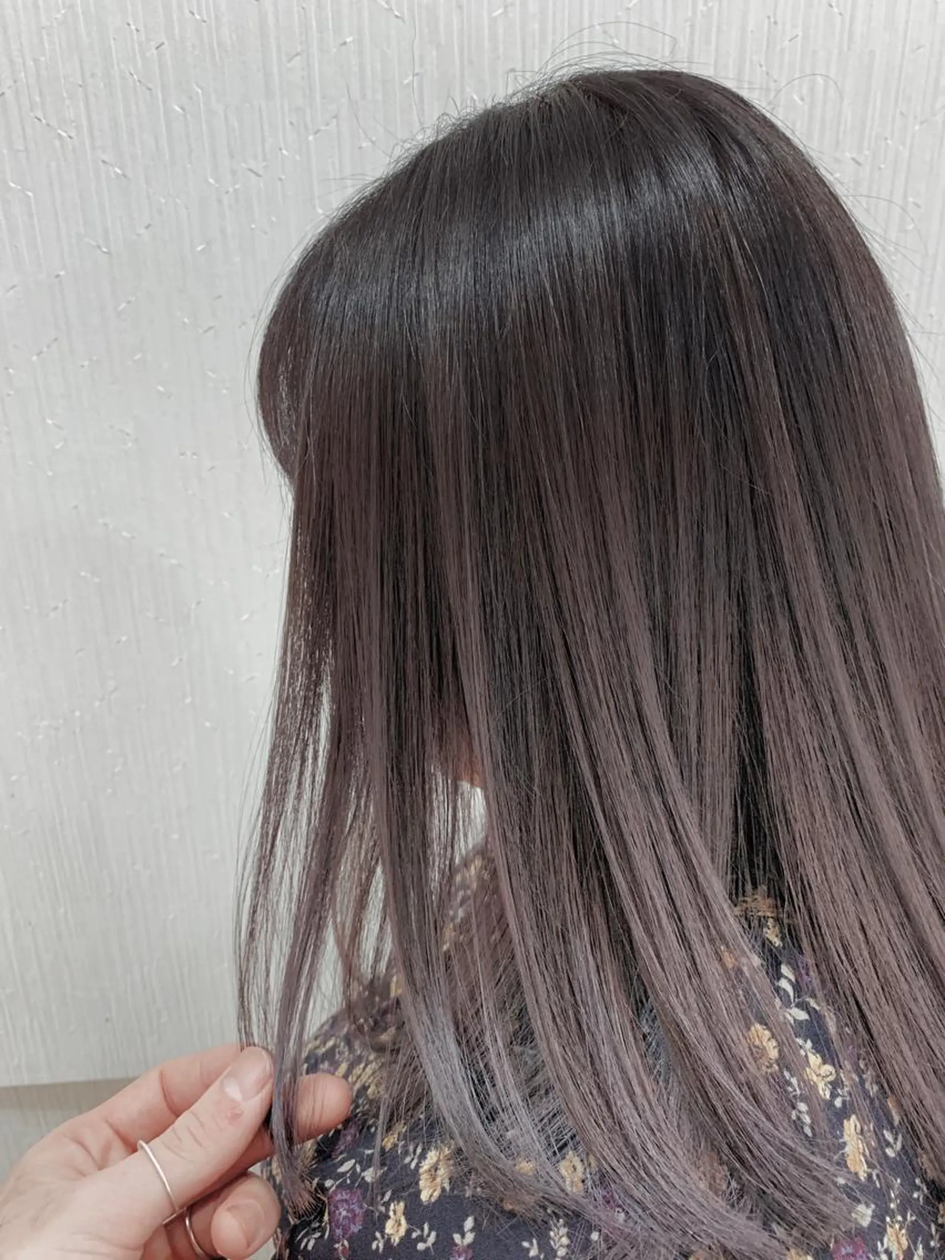 セミロング カラー 🌿nudeカラー/ レイヤー/藤原🌿のヘアスタイル