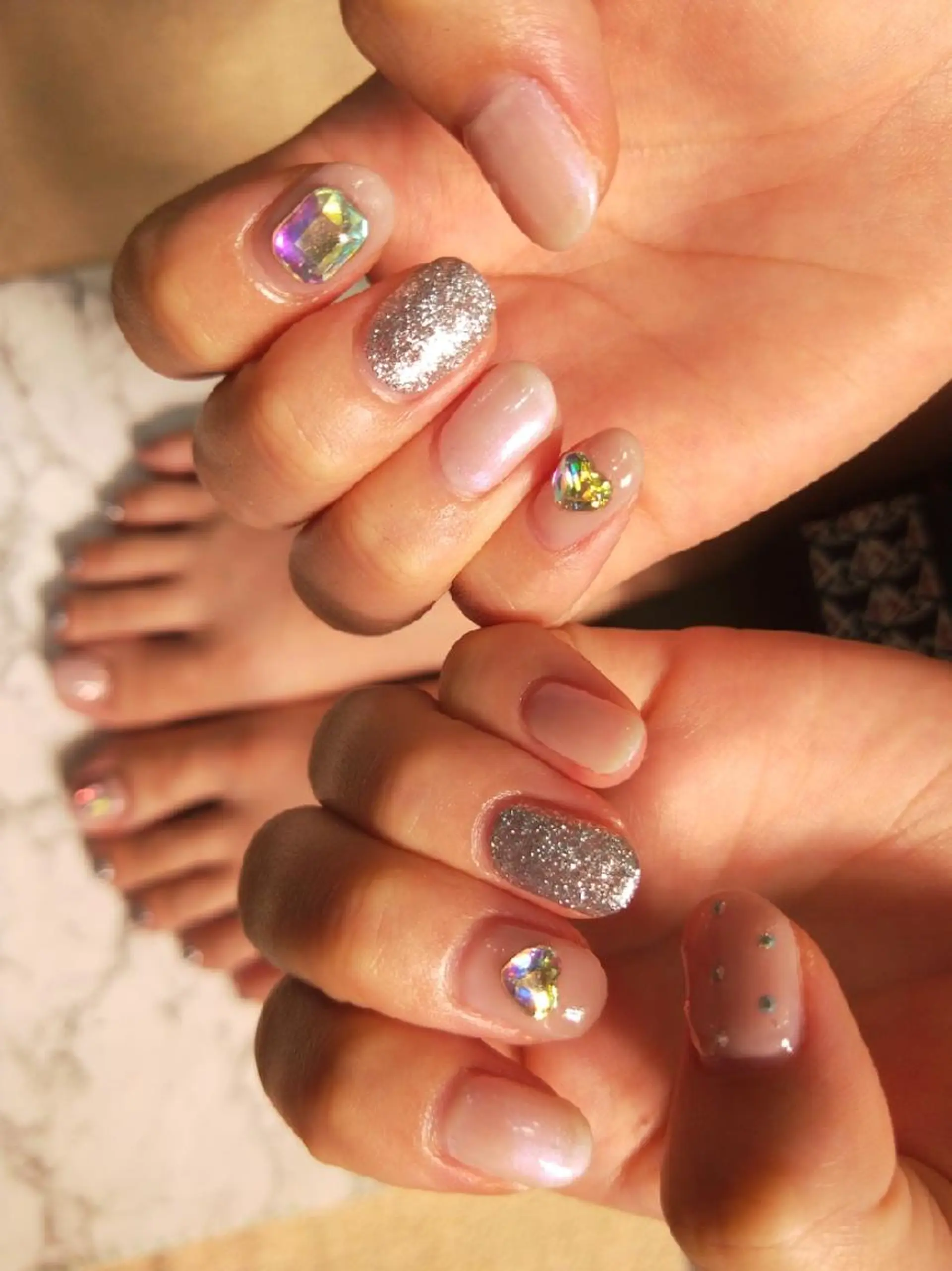 ネイル ハンドネイル ハンドケア R'well所属・はばすみれ🎀ﾈｲﾙ 光ﾌｪｲｼｬﾙ ﾍｱのネイルデザイン