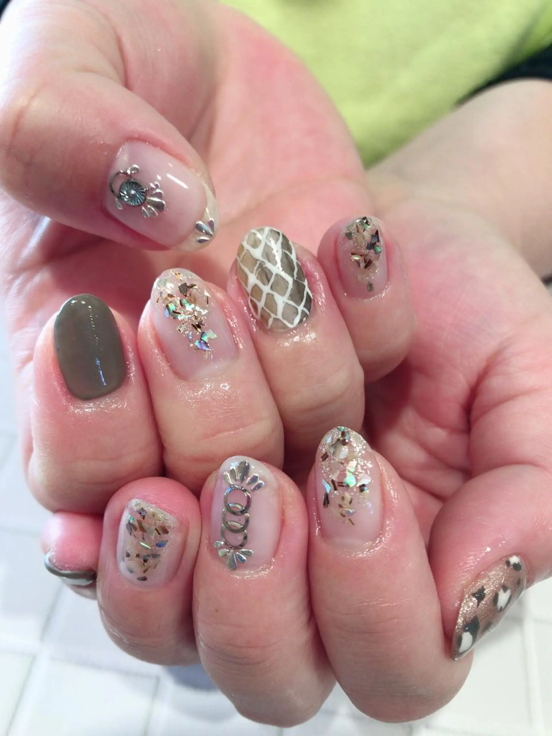 ネイル 下道 舞優のネイルデザイン