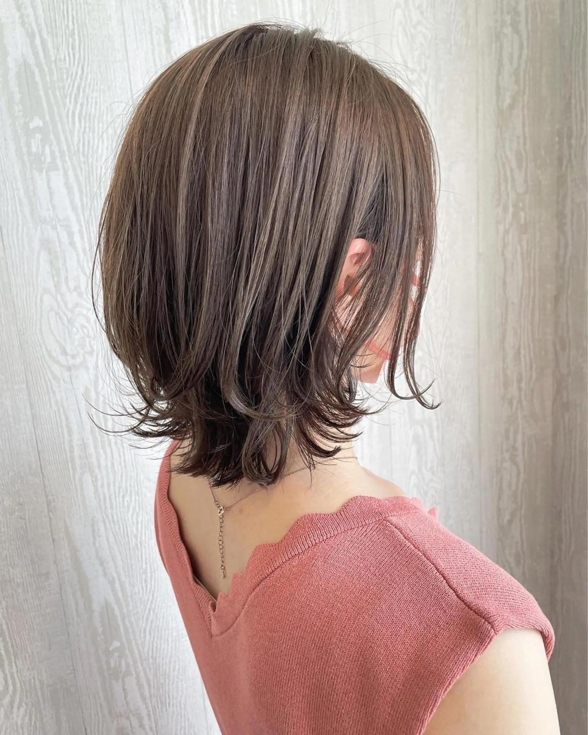 ミディアム カラー ボブレイヤー アッシュ ベージュカラー 透明感カラー ボブ カット ヘアカラー トリートメント 河合秀明/ショート /ボブ/レイヤーのヘアスタイル